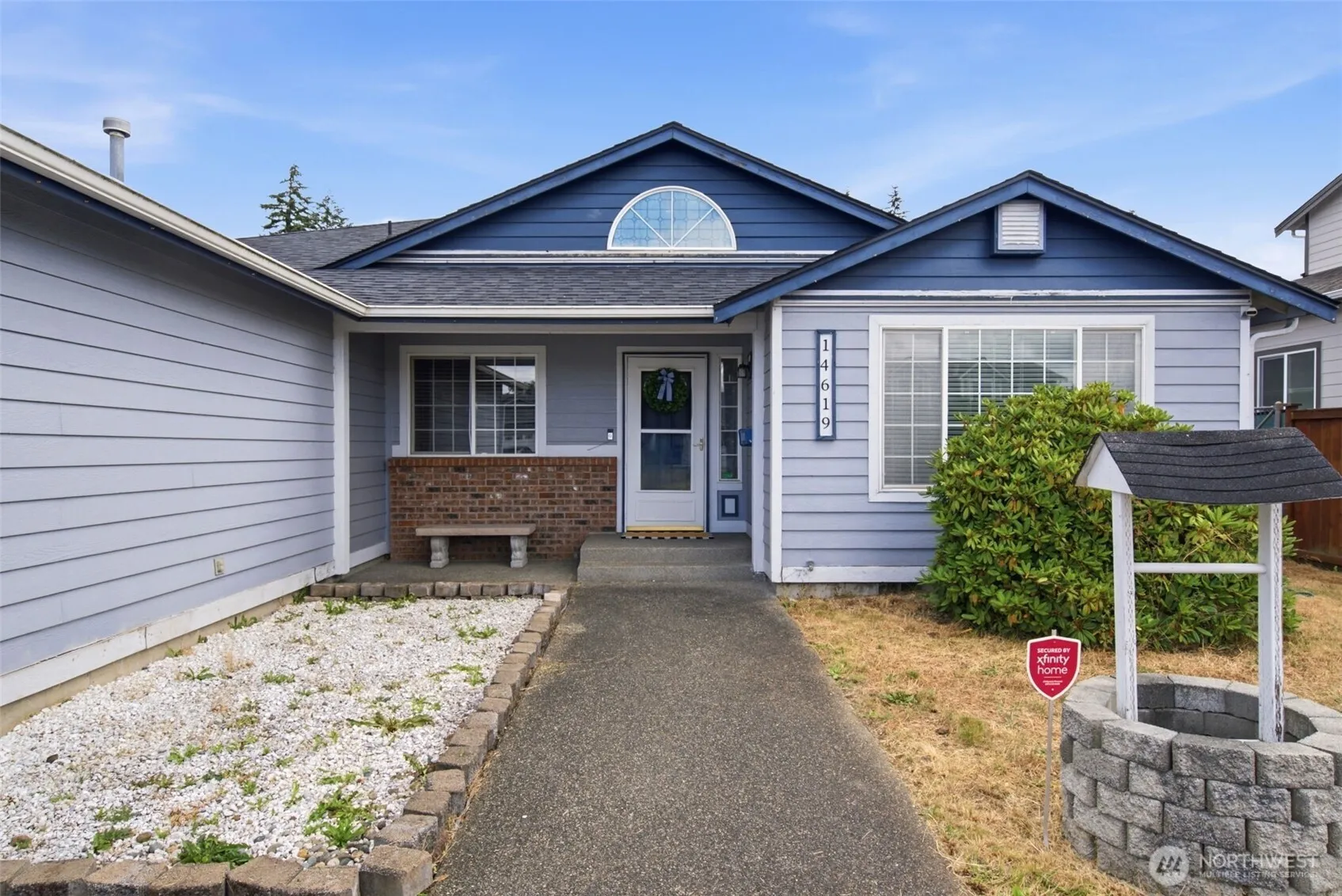 Property photo for 14619 24th Avenue E, Tacoma photo 3