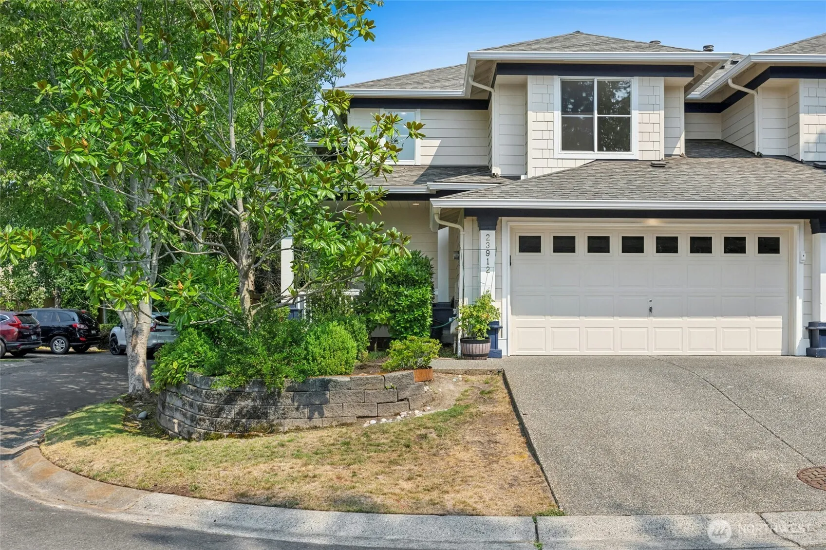 Property photo for 23912 Se 7th St, Sammamish photo 2