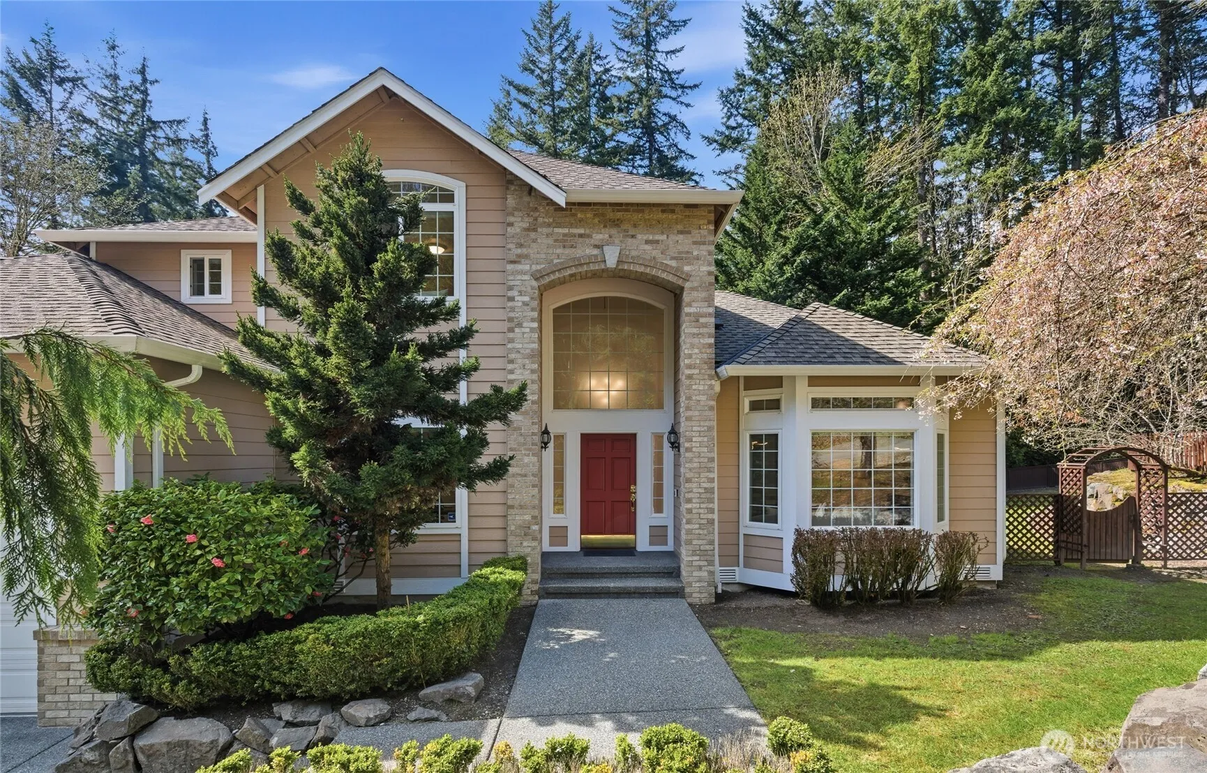 Property photo for 5107 218th Avenue Ne, Redmond photo 2