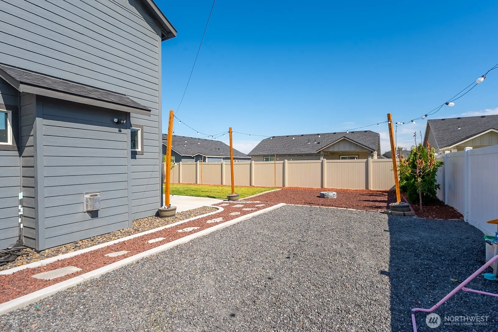Property photo for 4211 W Heaverlo Drive, Moses Lake photo 3