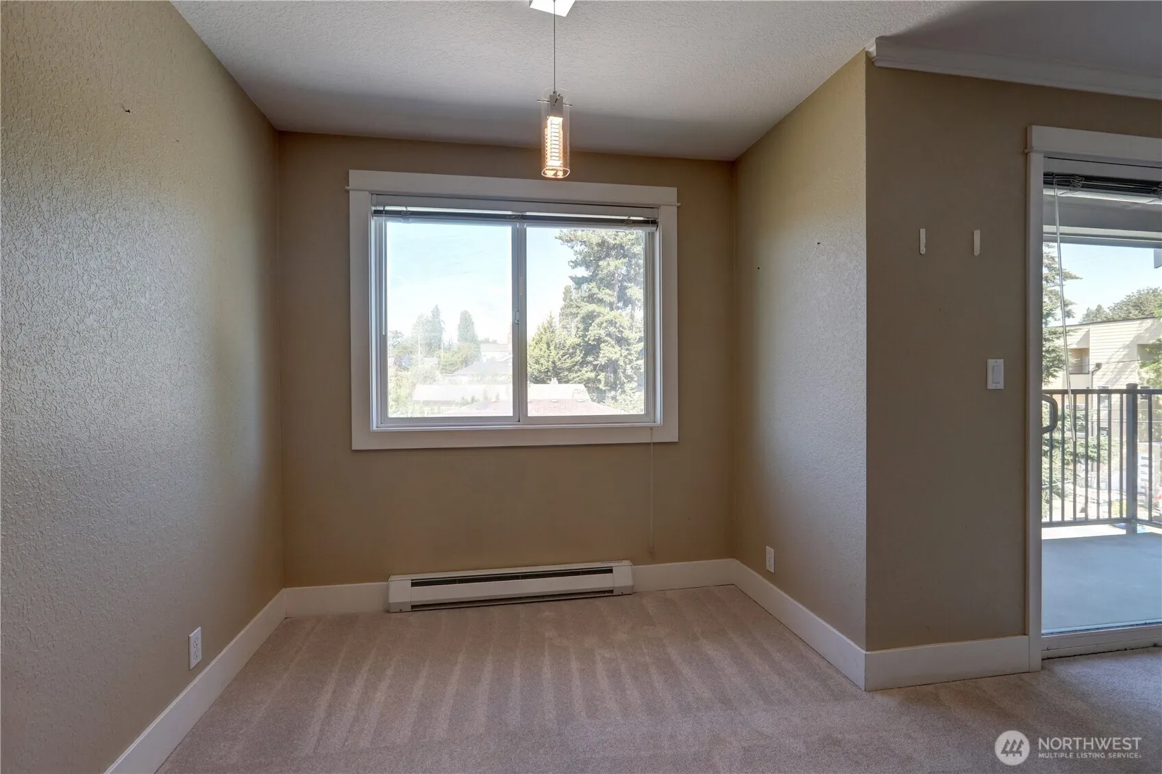Property photo for 939 N 101st Street #302, Seattle photo 4