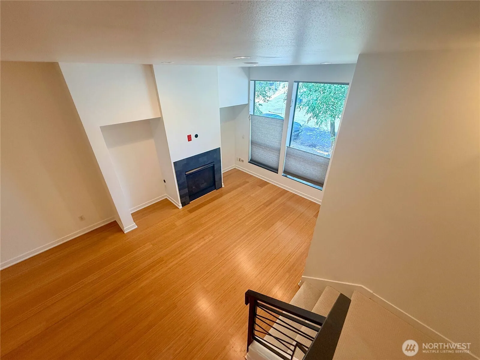 Property photo for 4917 39th Avenue S, Seattle photo 5