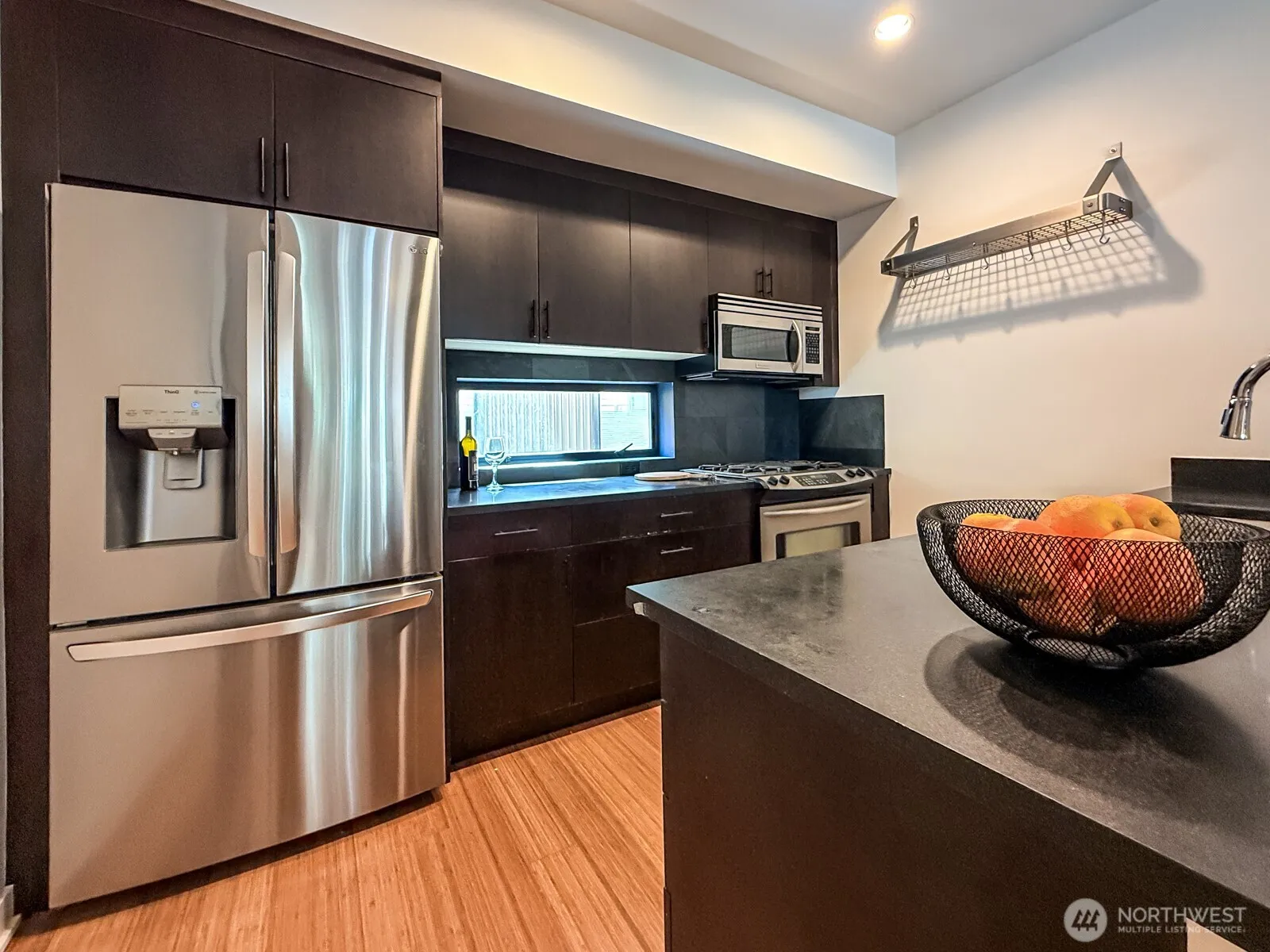 Property photo for 4917 39th Avenue S, Seattle photo 4
