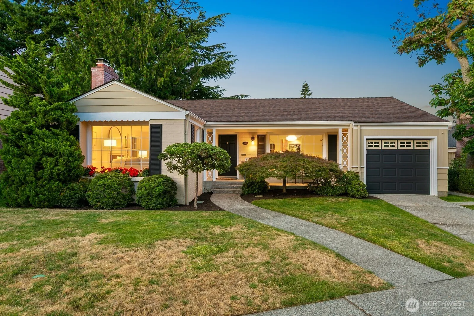 Property photo for 3610 W Viewmont Way W, Seattle