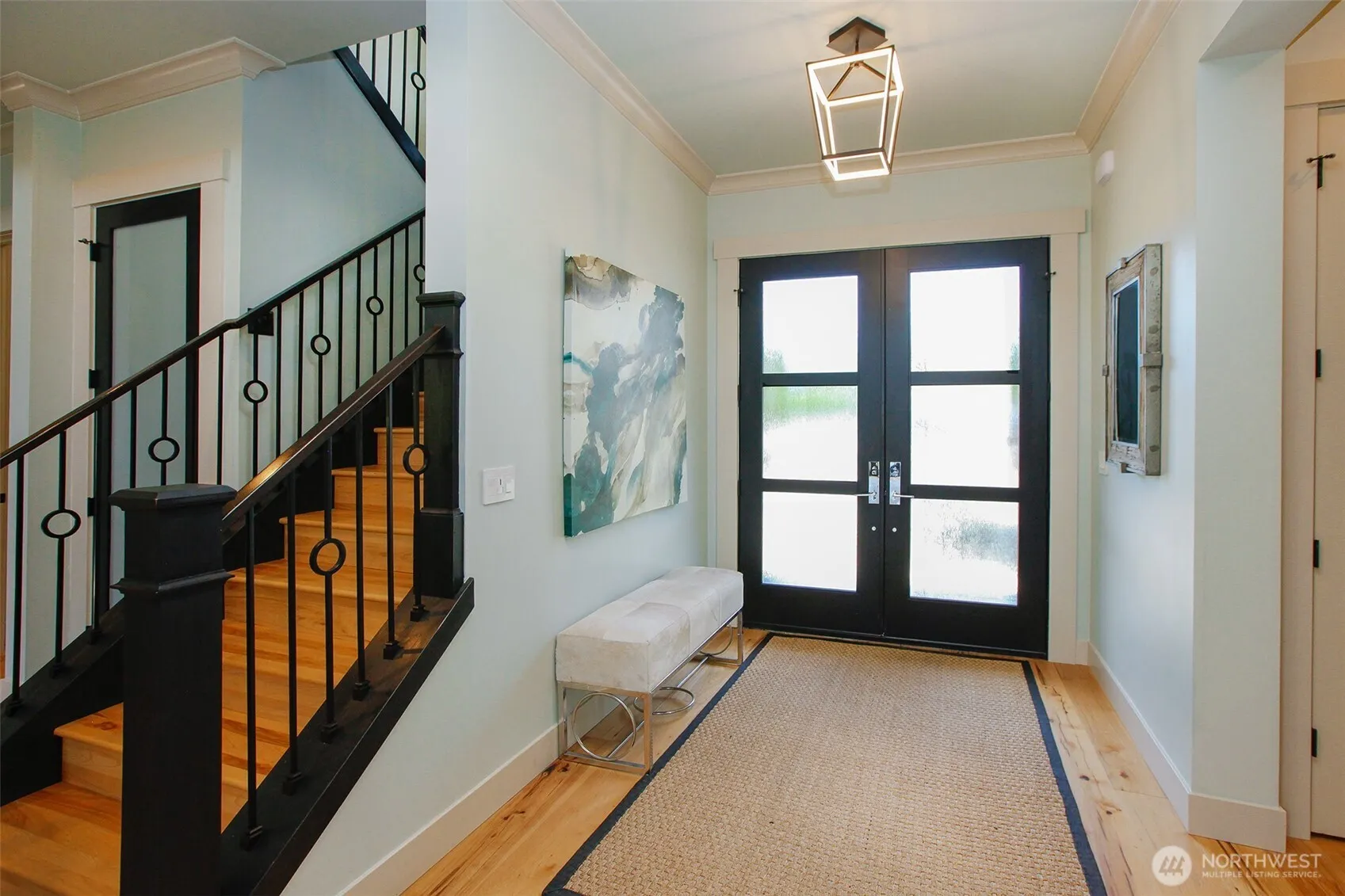 Property photo for 17402 83rd Court Ne, Kenmore photo 2