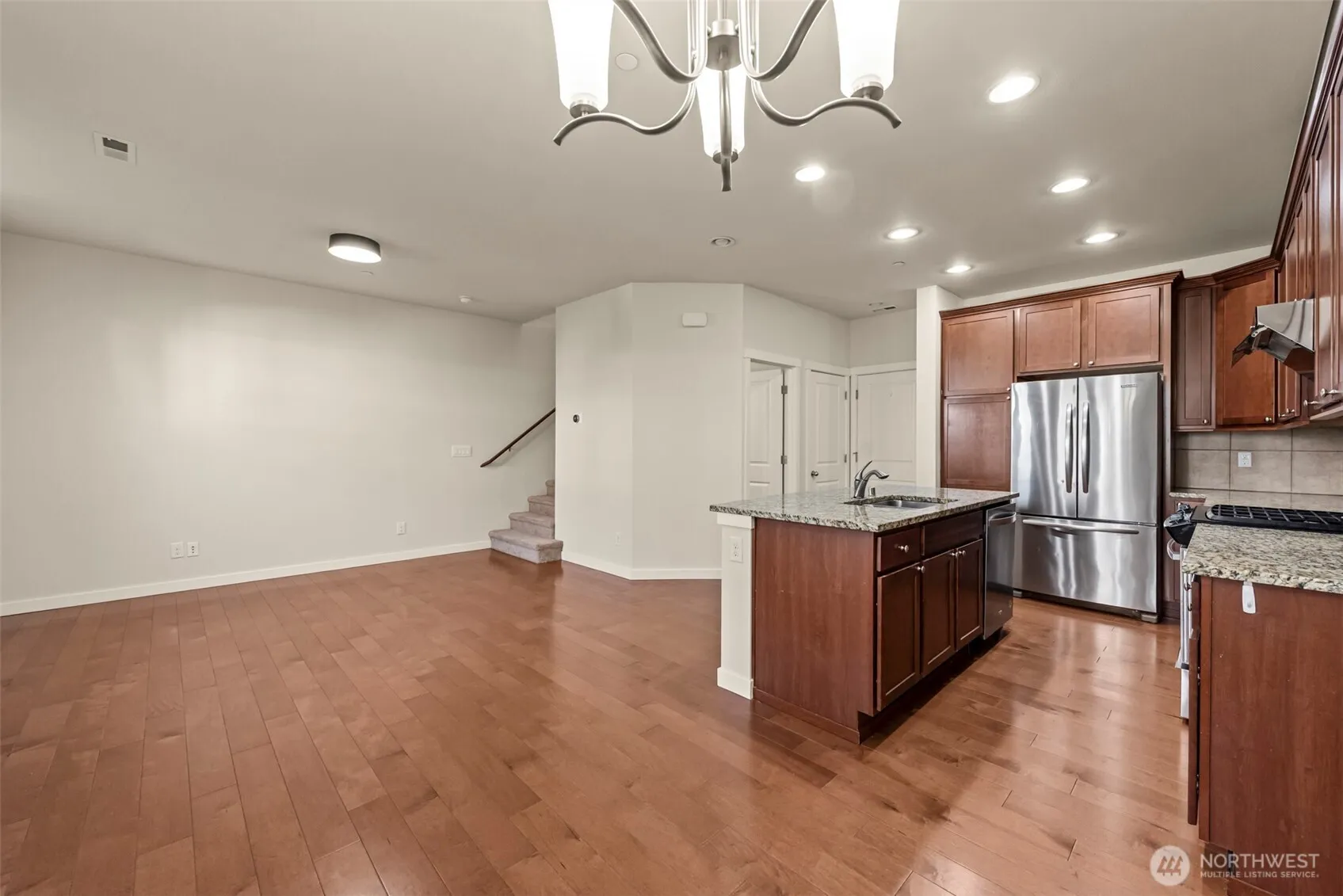 Property photo for 1119 Ne Hickory Lane, Issaquah photo 4