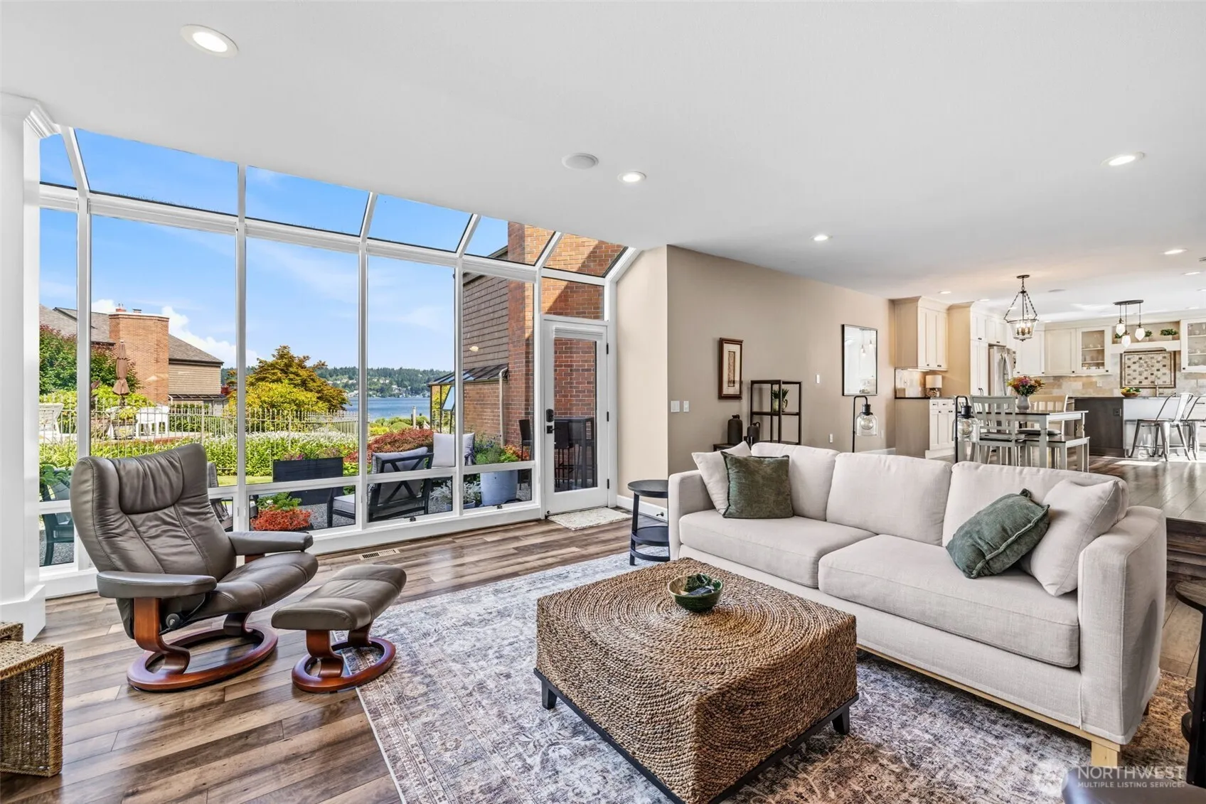 Property photo for 3110 W Lake Sammamish Pkwy Se #5, Bellevue photo 3