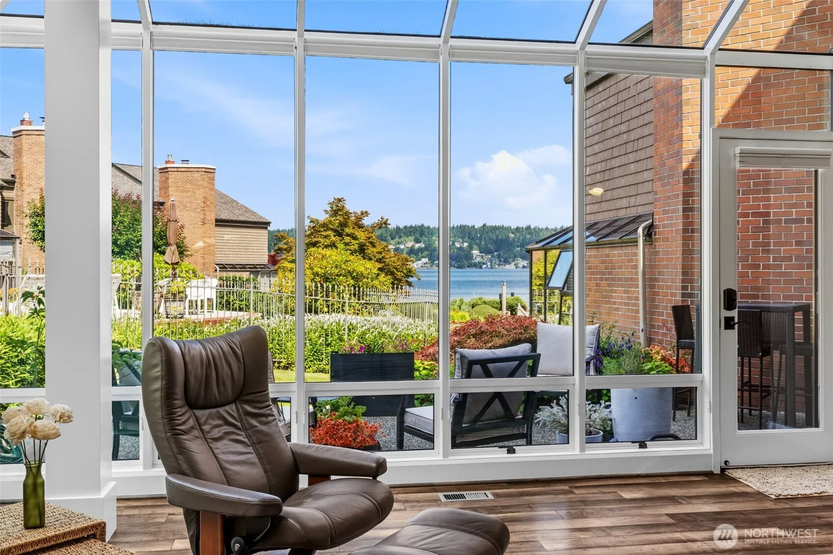 Property photo for 3110 W Lake Sammamish Pkwy Se #5, Bellevue photo 2