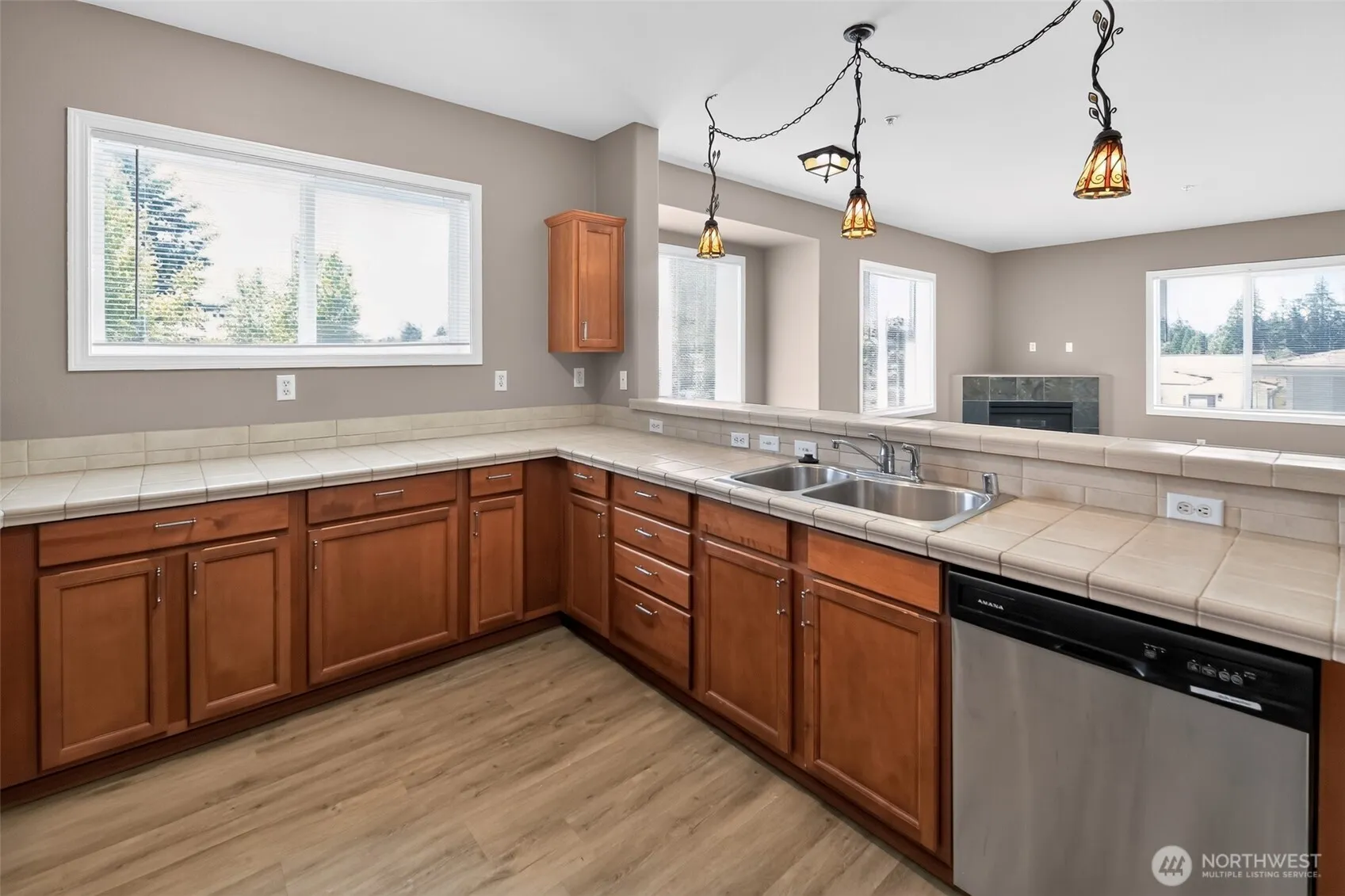 Property photo for 14915 38th Drive Se #ii3034, Bothell photo 5