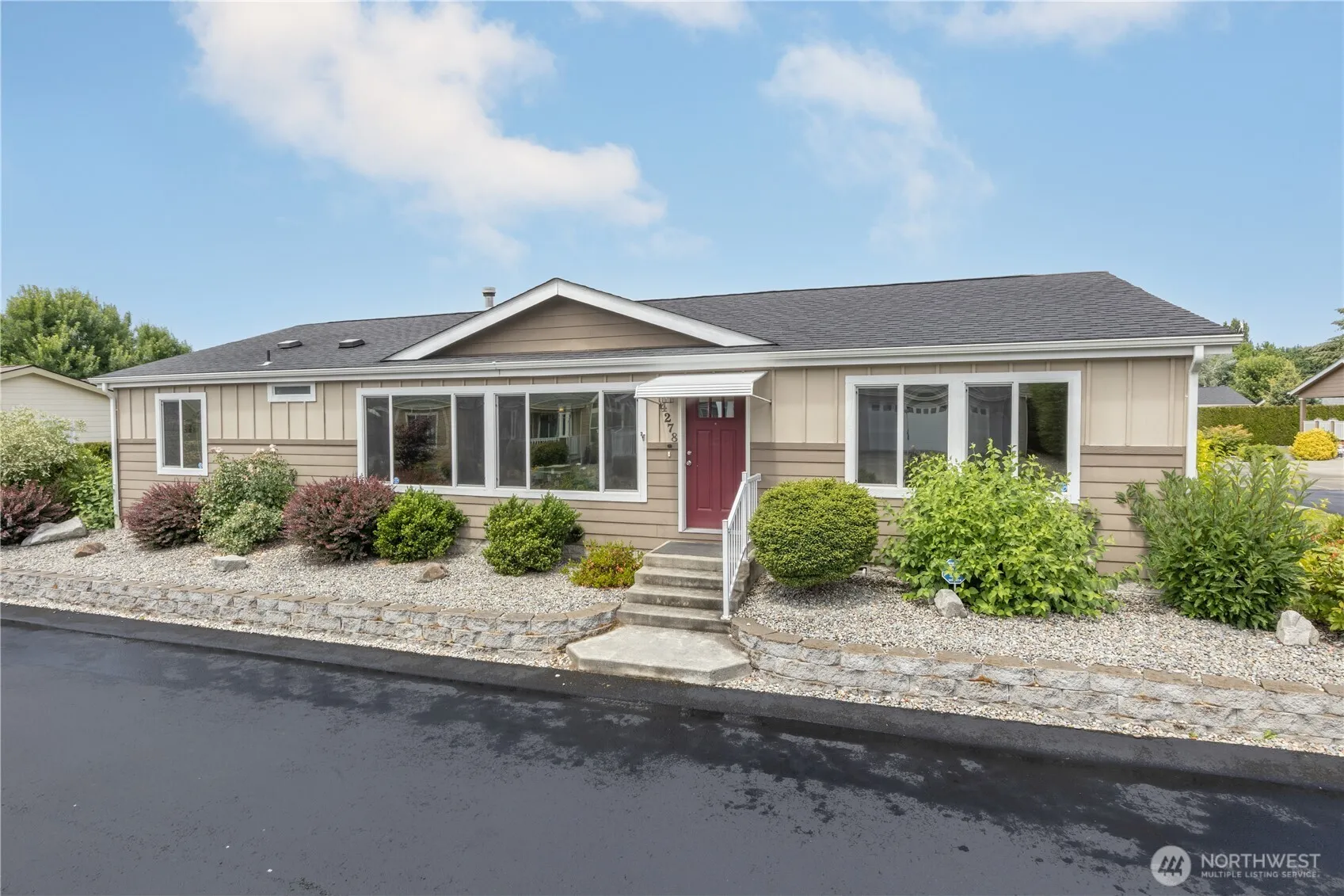 Property photo for 4278 Lakeview Lane Se, Lacey photo 4