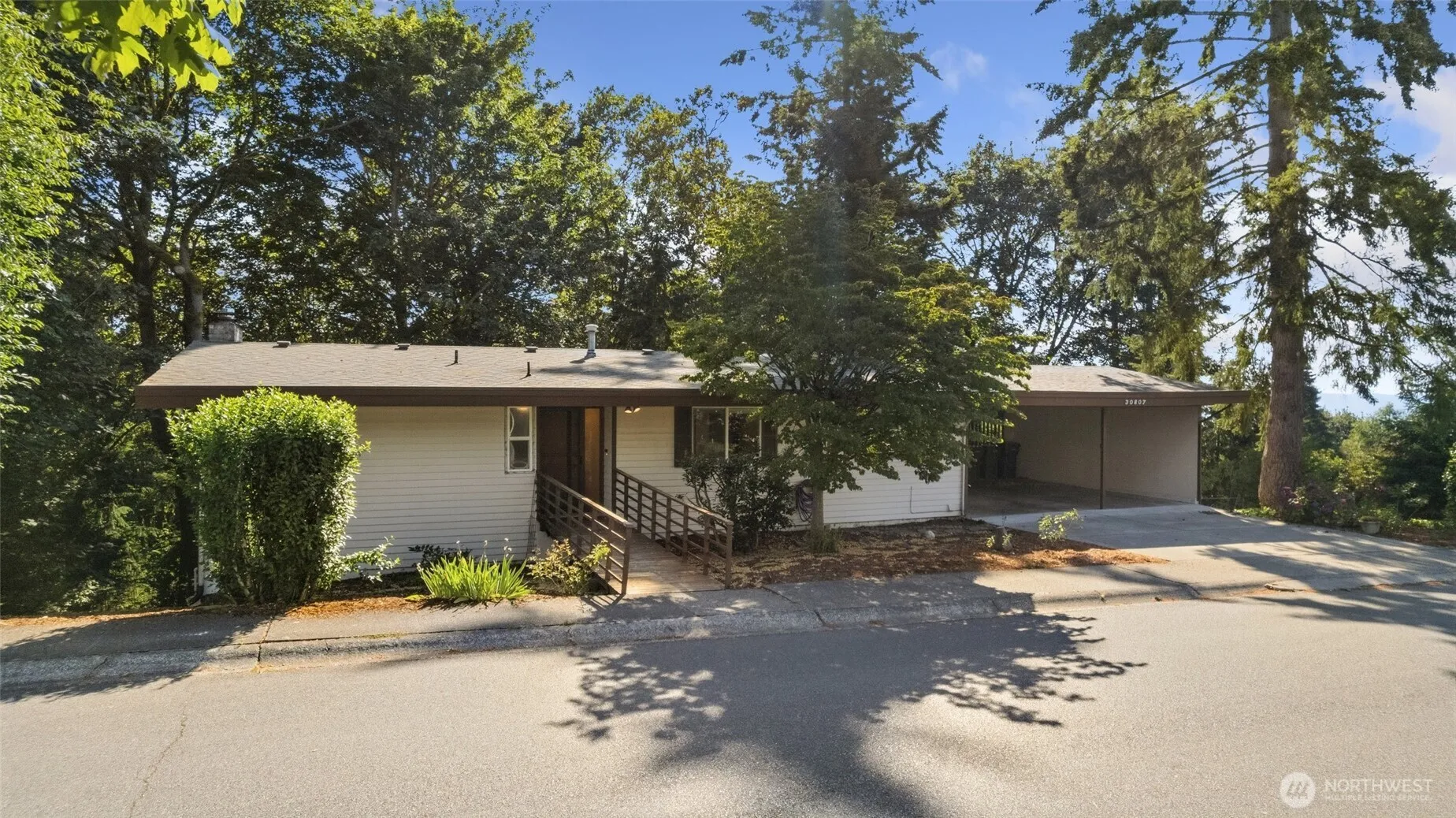 Property photo for 30807 26th Avenue Sw, Federal Way photo 3