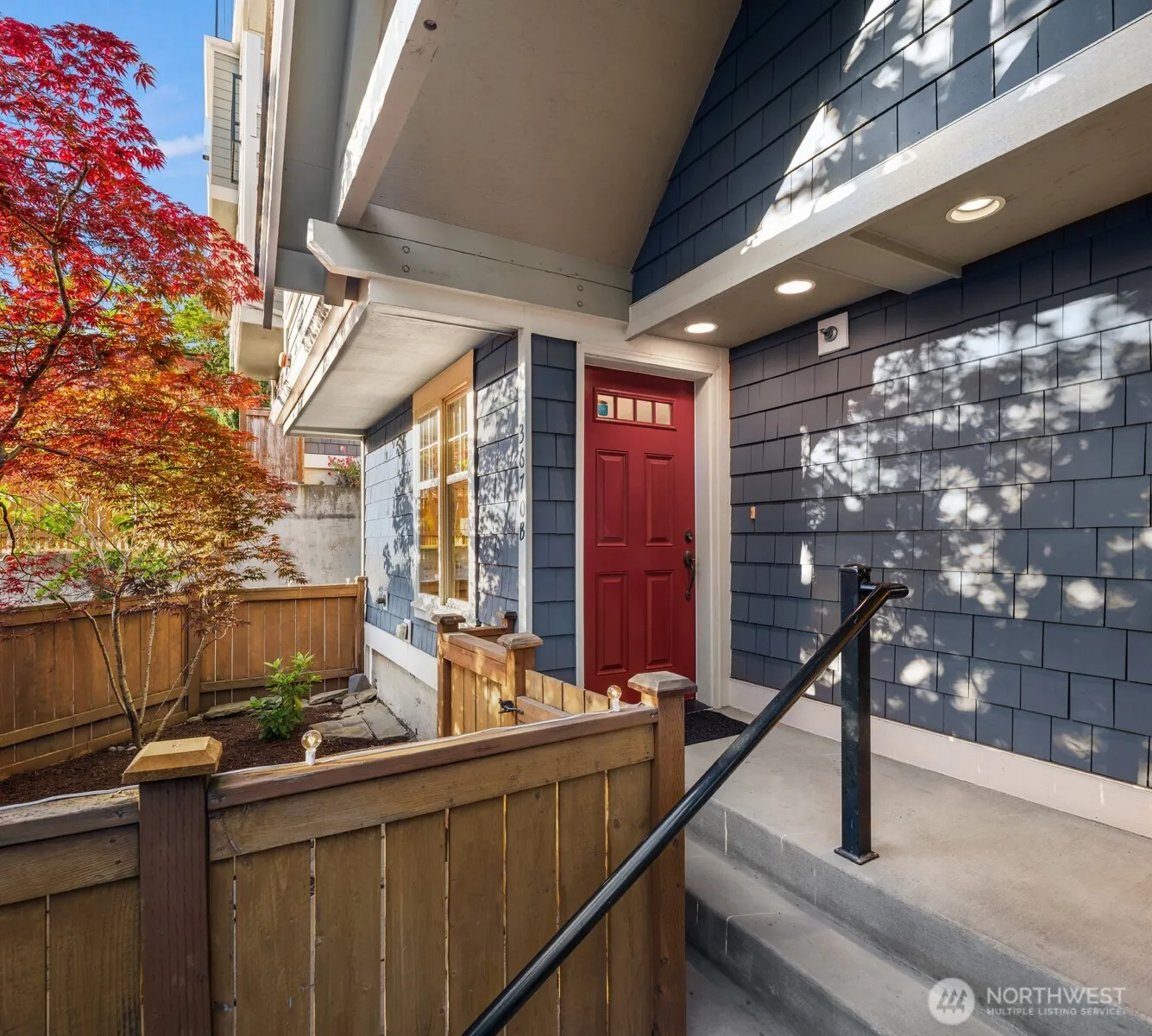 Property photo for 3670 Dayton Avenue N #b, Seattle photo 3