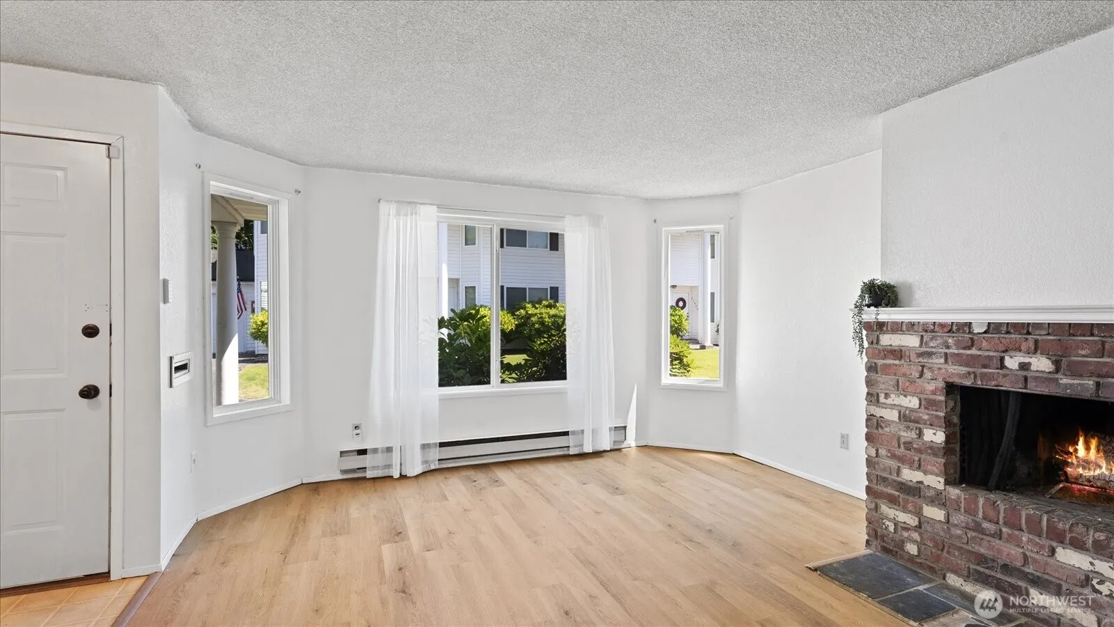 Property photo for 4518 Sw 320th Street #a, Federal Way photo 5