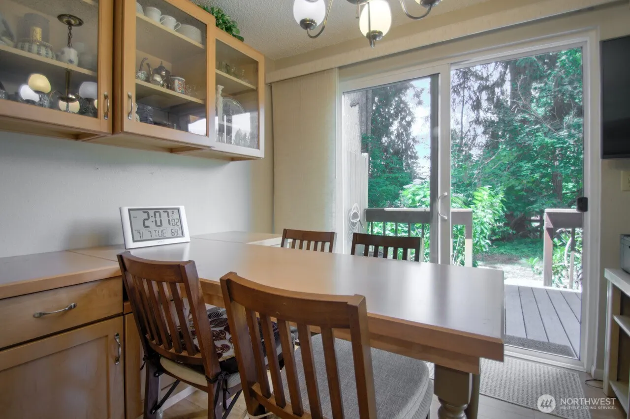 Property photo for 4703 Fairview Road Sw #6, Olympia photo 5