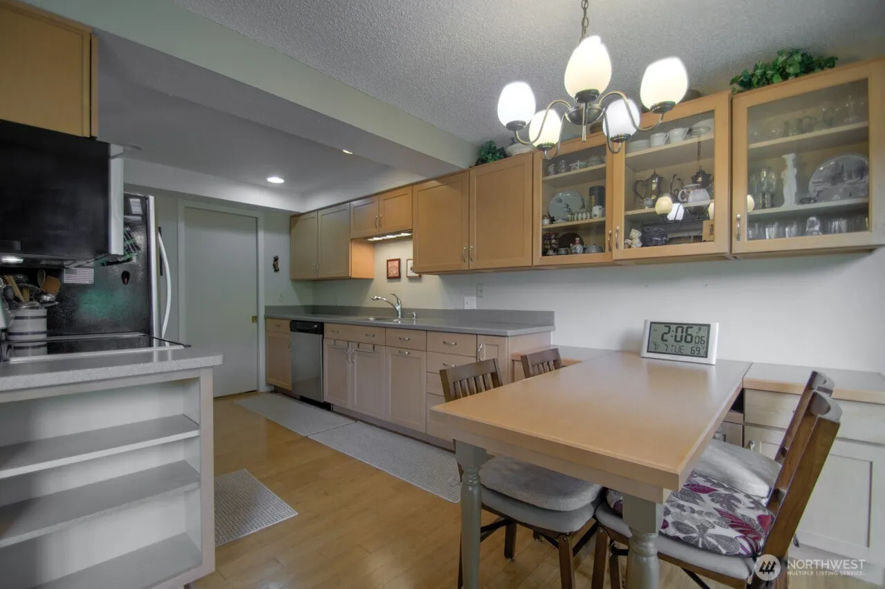 Property photo for 4703 Fairview Road Sw #6, Olympia photo 4