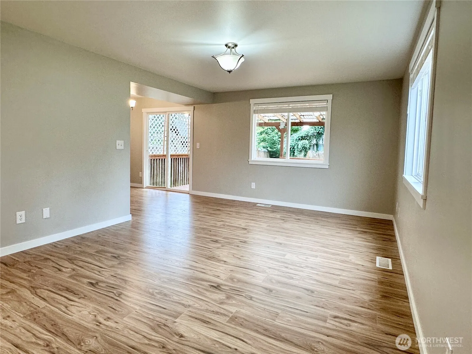 Property photo for 3428 178th Place Ne #b, Arlington photo 3