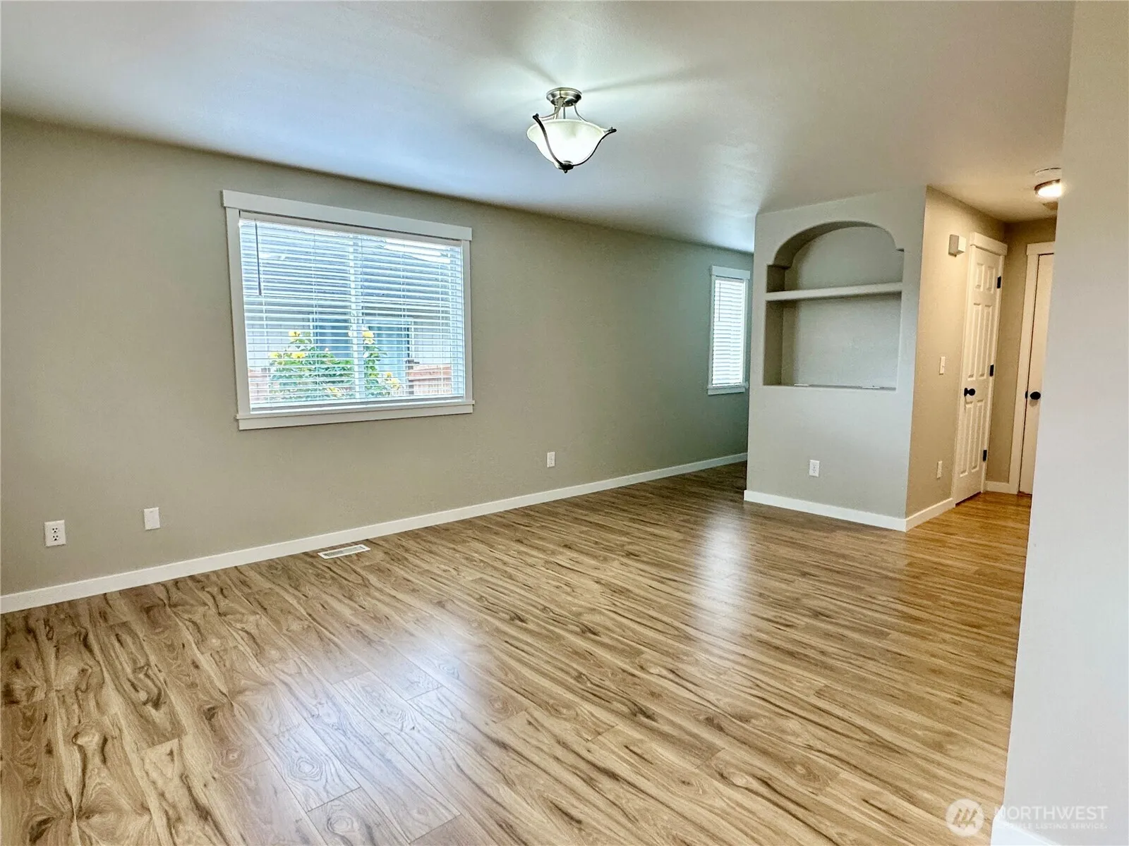 Property photo for 3428 178th Place Ne #b, Arlington photo 5