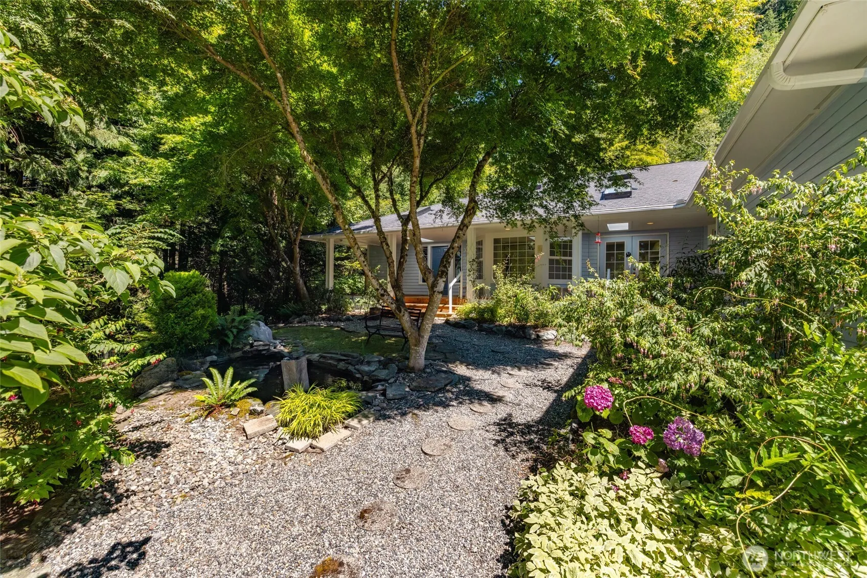 Property photo for 18915 Cascade Ridge Court, Mount Vernon photo 2