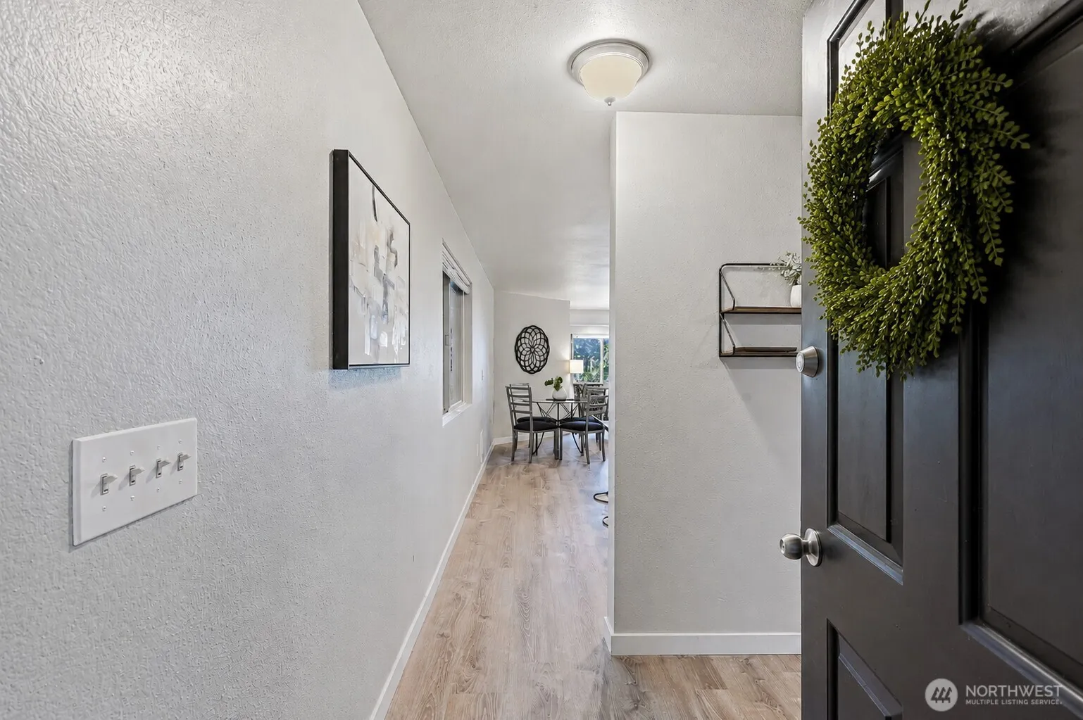 Property photo for 12543 Ne 23rd Place #d1, Bellevue photo 3