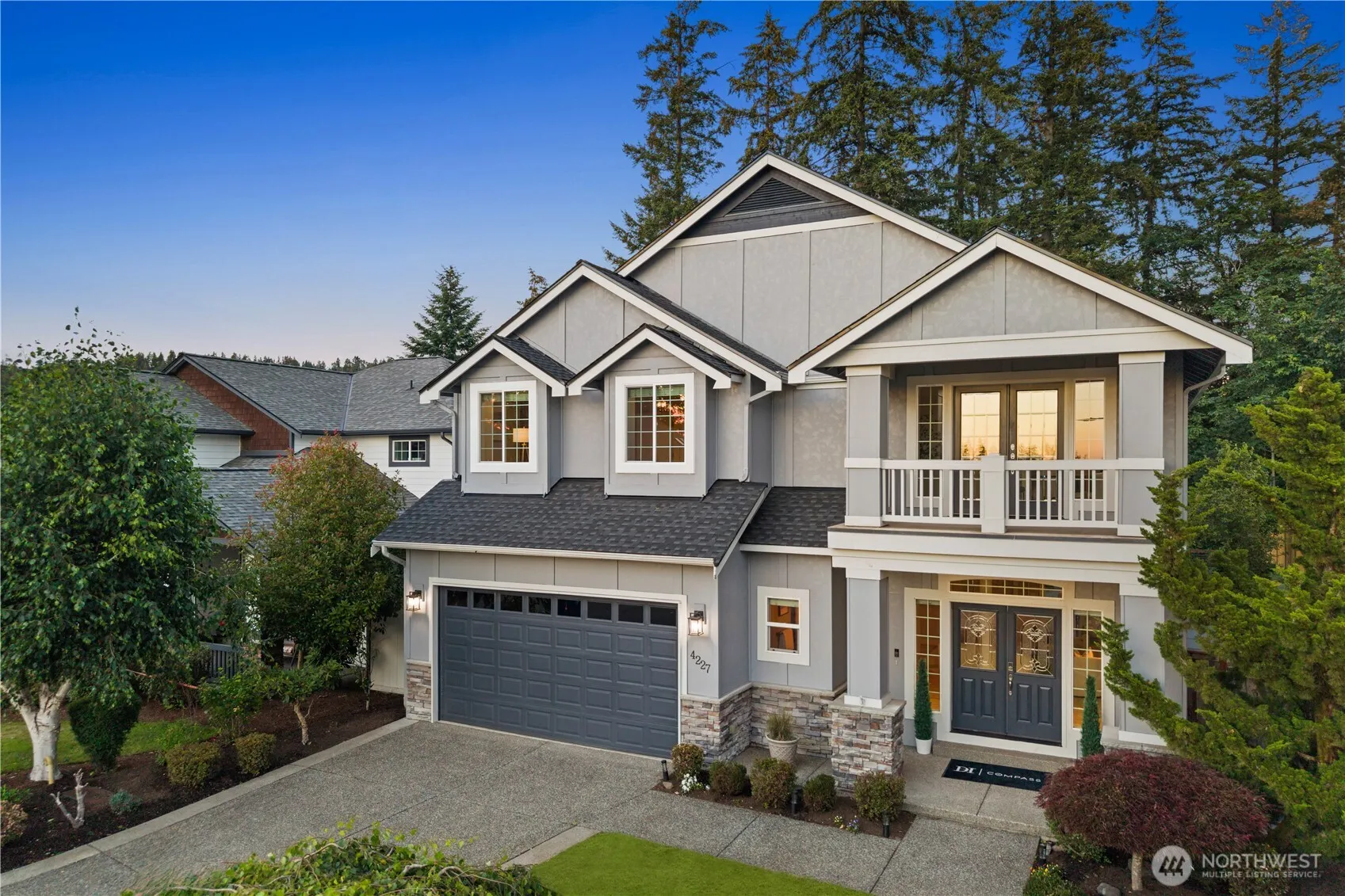 Property photo for 4227 Ne 27th Place, Renton
