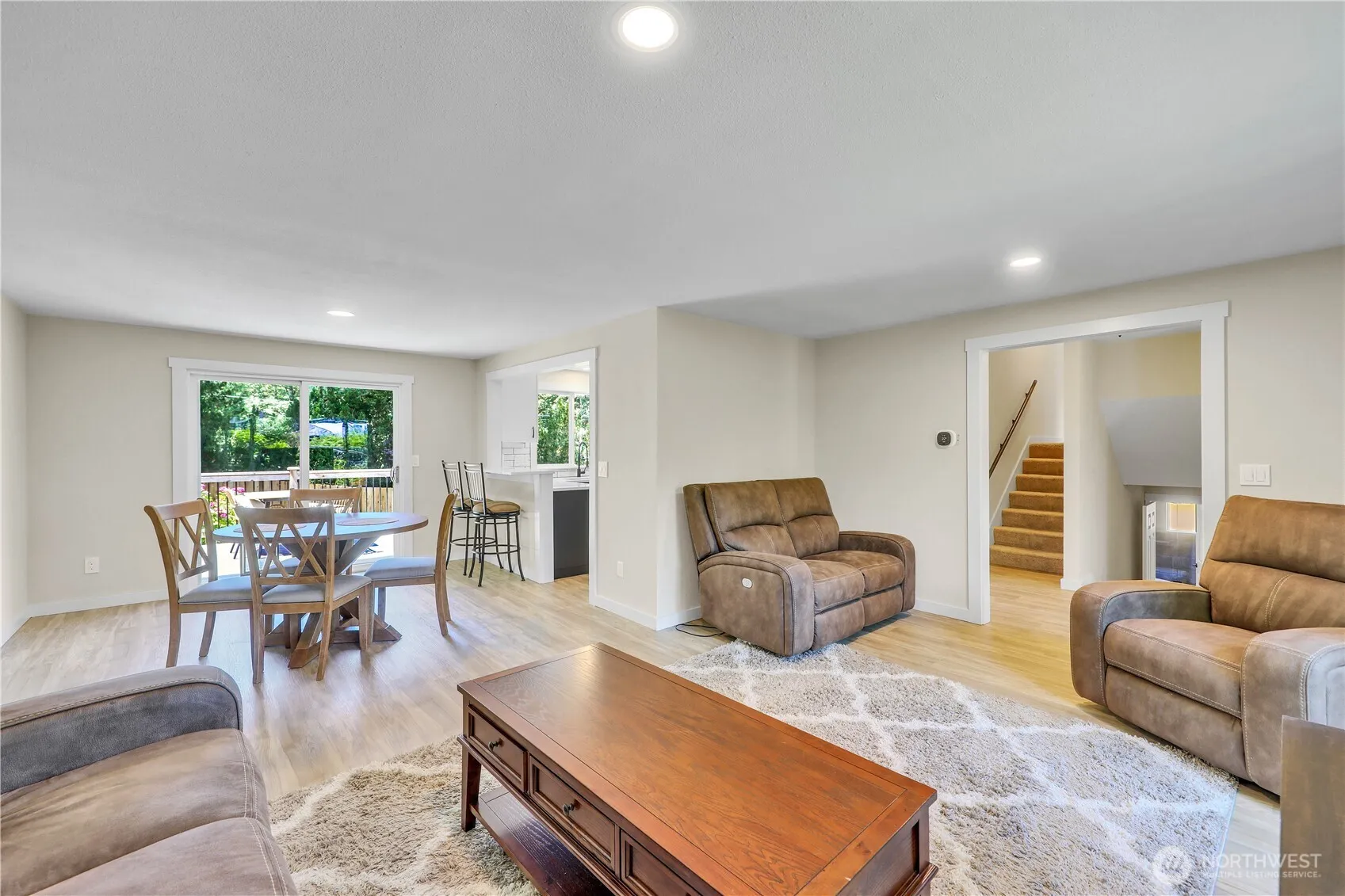 Property photo for 12721 Ne 79th Court, Kirkland photo 5