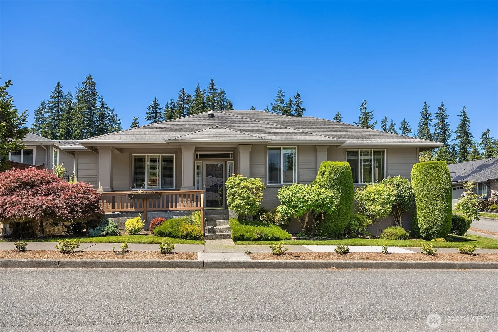 Property photo for 13273 Sun Break Way Ne, Redmond