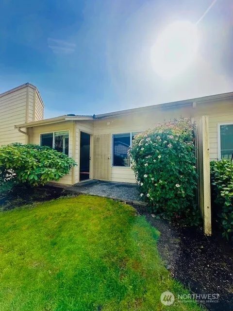 Property photo for 24934 110th Place Se #5b, Kent photo 2
