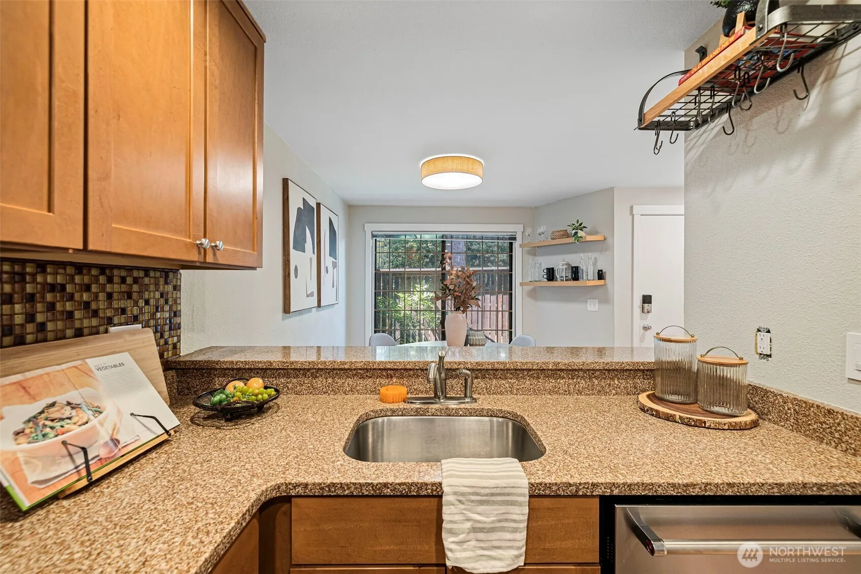 Property photo for 2591 E Madison Street #2567, Seattle photo 4
