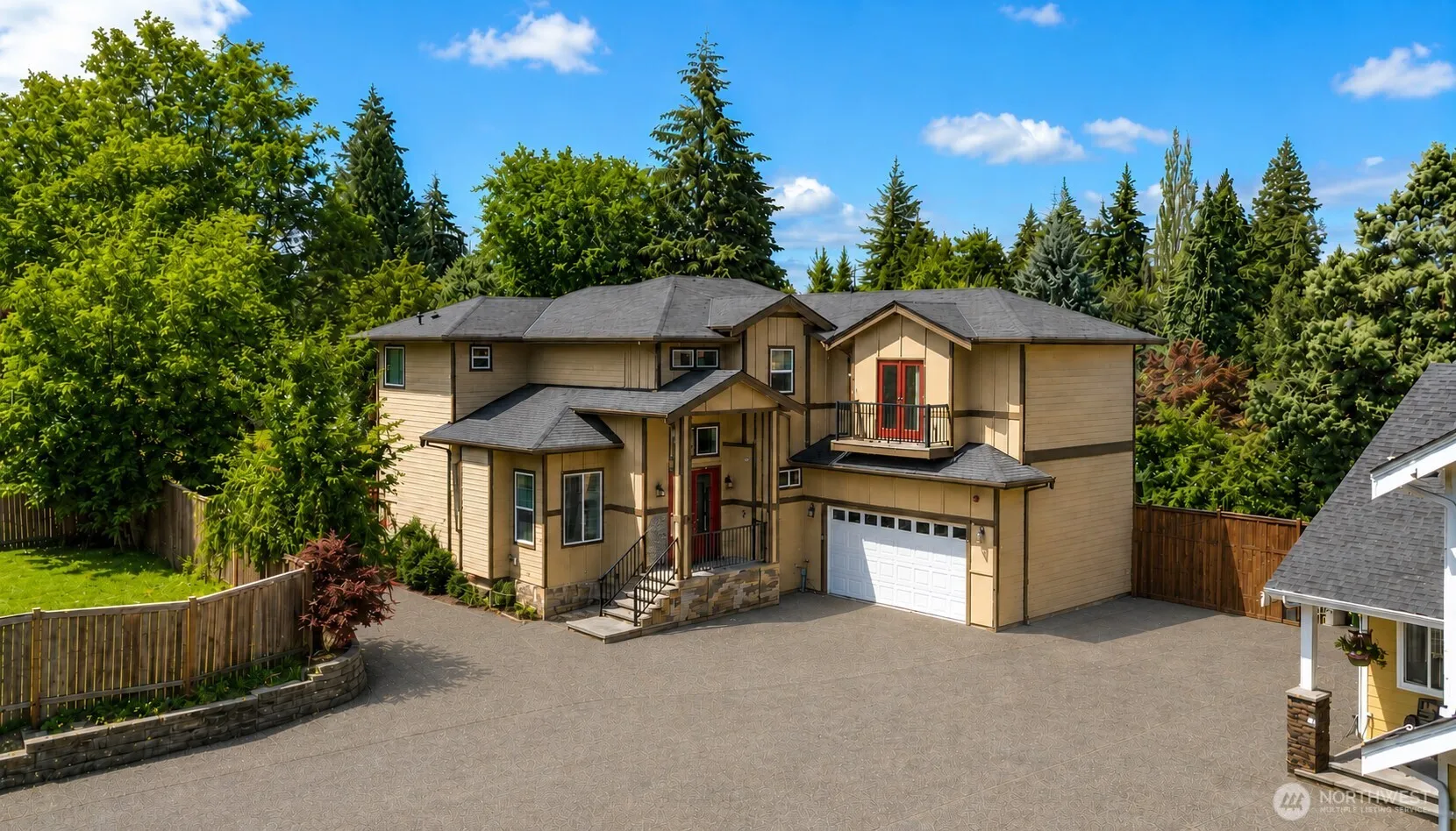Property photo for 2914 S 135th Street, Tukwila
