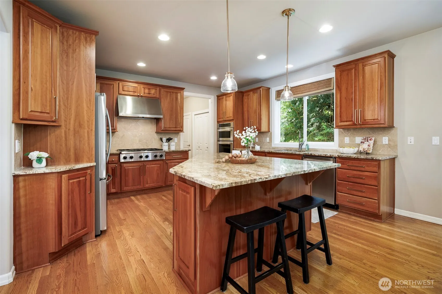 Property photo for 13563 Ne 202nd Street, Woodinville photo 4