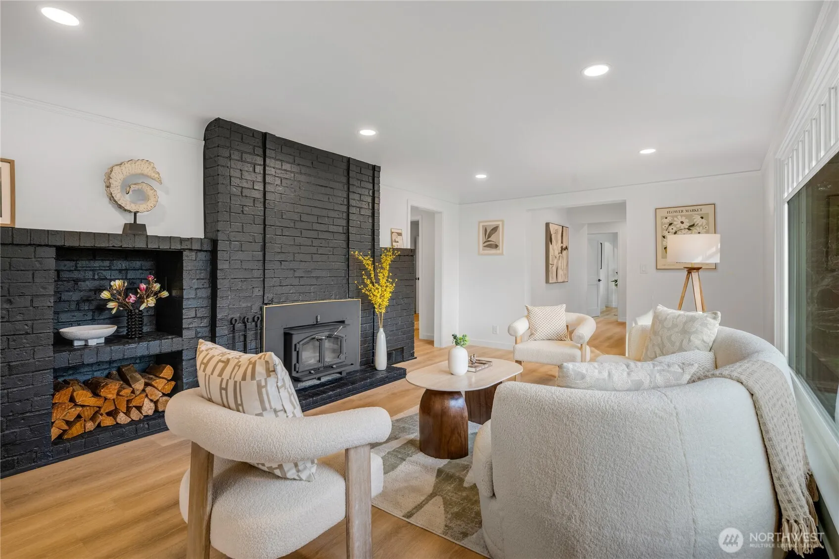 Property photo for 10723 Densmore Avenue N, Seattle photo 5