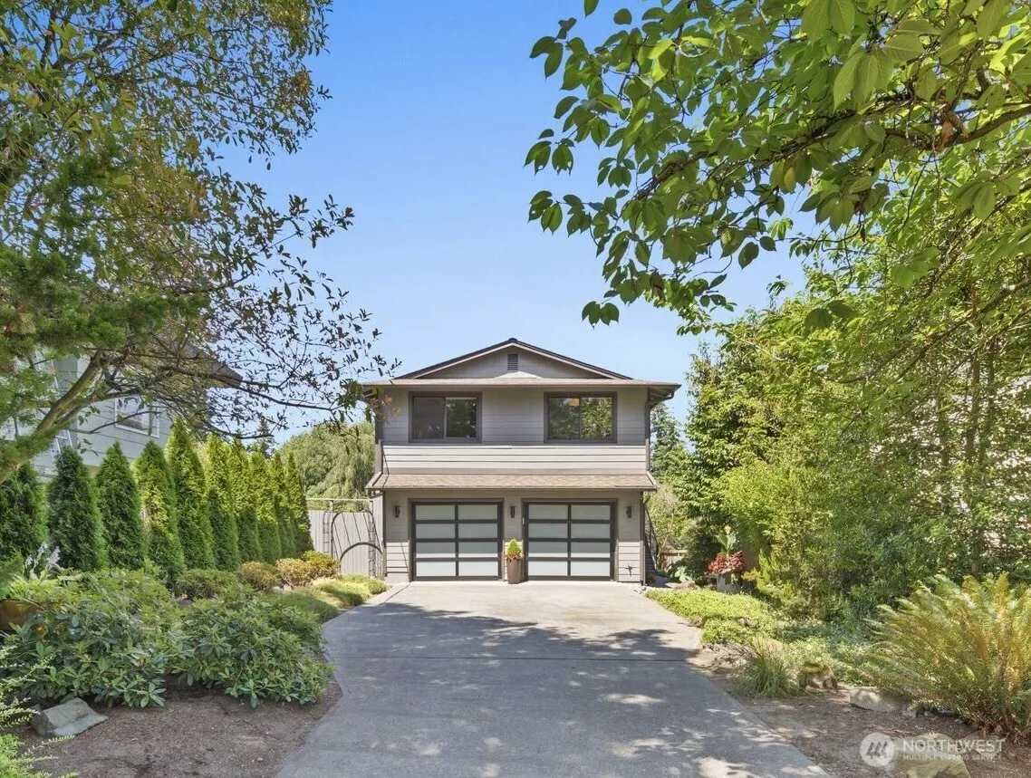 Property photo for 1520 Ne 89th Street, Seattle
