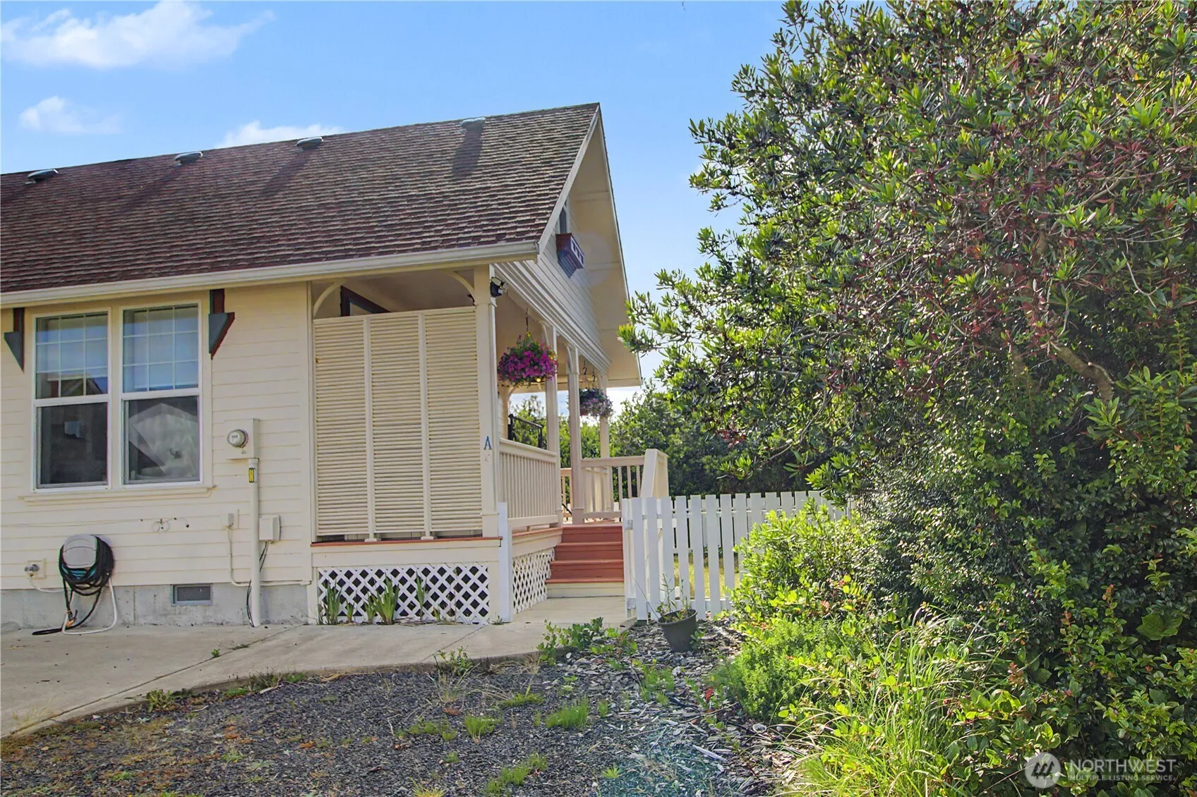 Property photo for 493 Ocean Spray St Sw #a, Ocean Shores photo 4