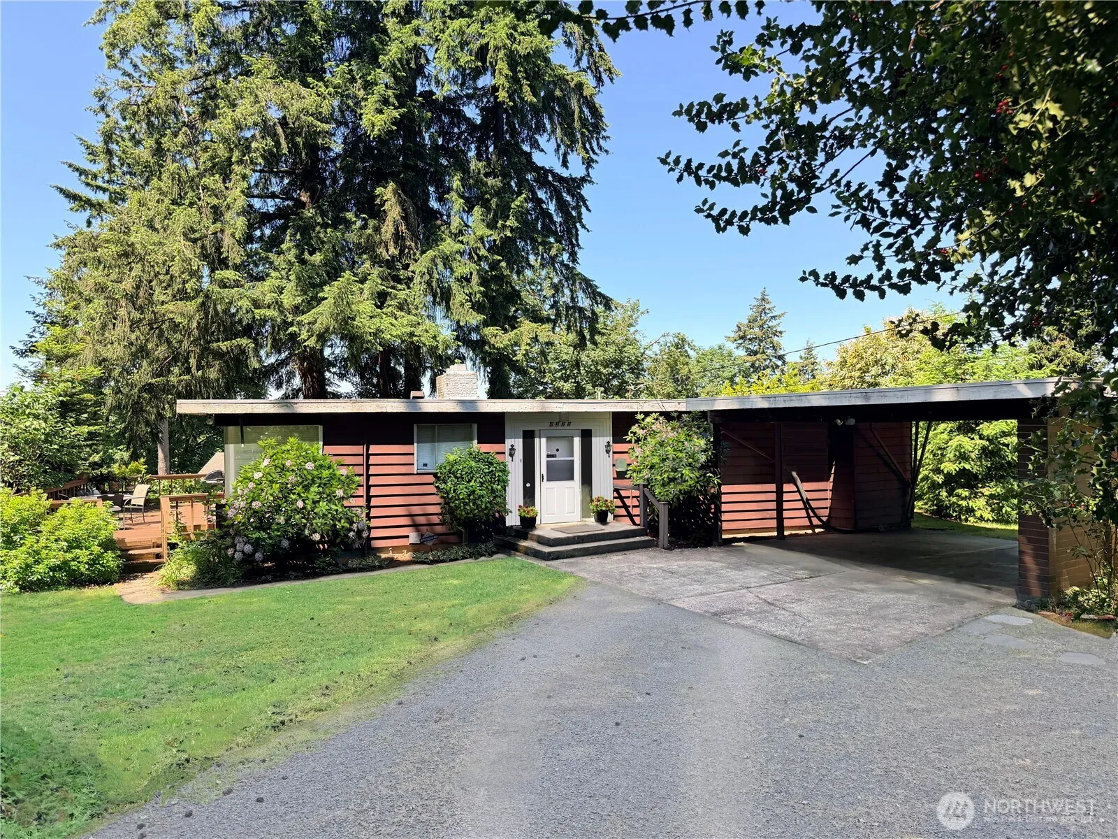 Property photo for 4329 86th Avenue Se, Mercer Island photo 3