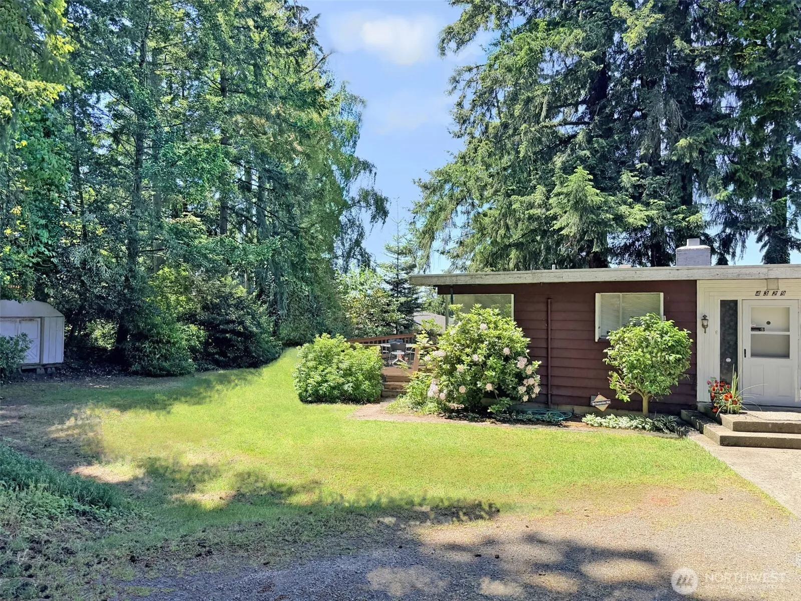 Property photo for 4329 86th Avenue Se, Mercer Island photo 5