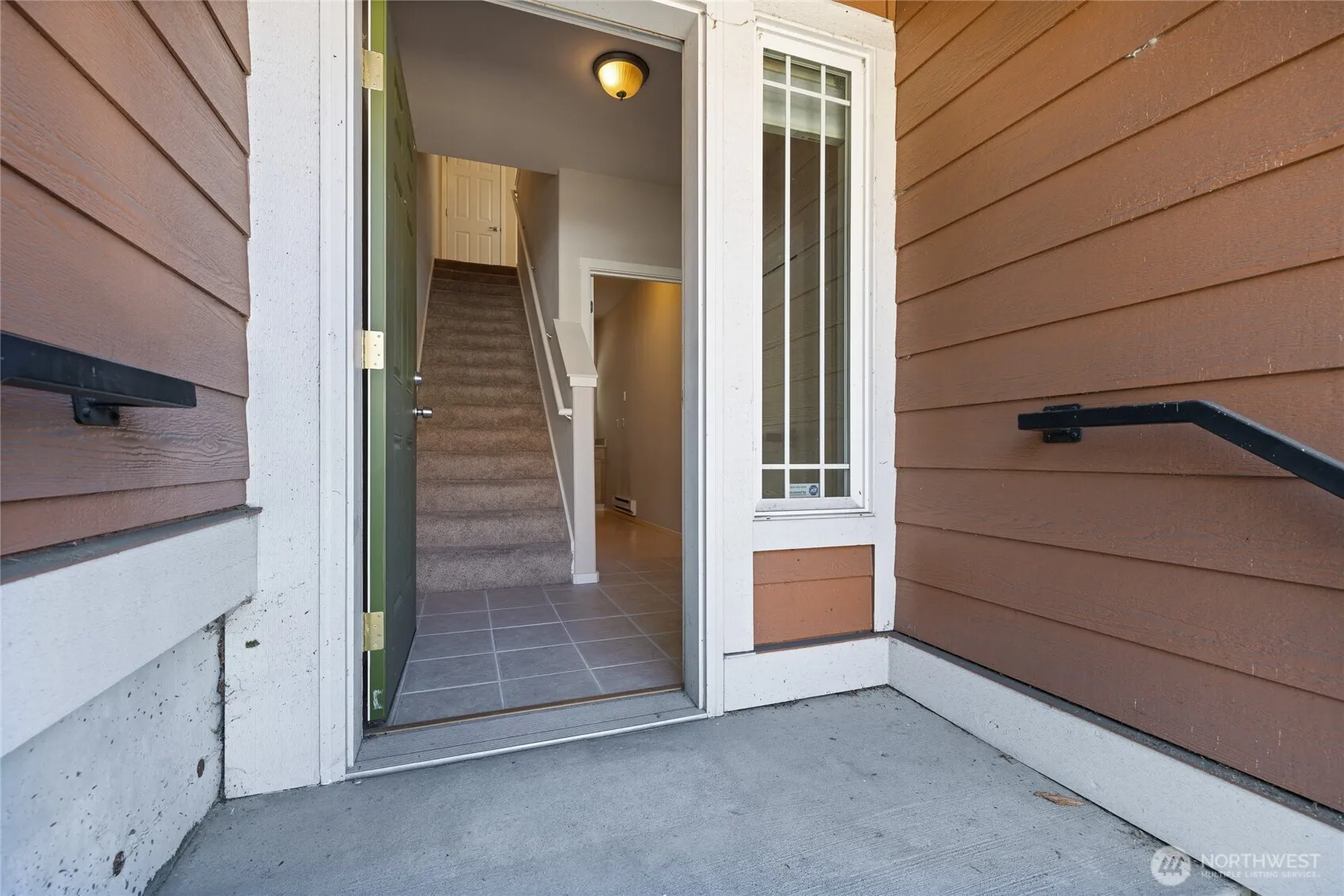Property photo for 906 6th Avenue #c, Tacoma photo 3