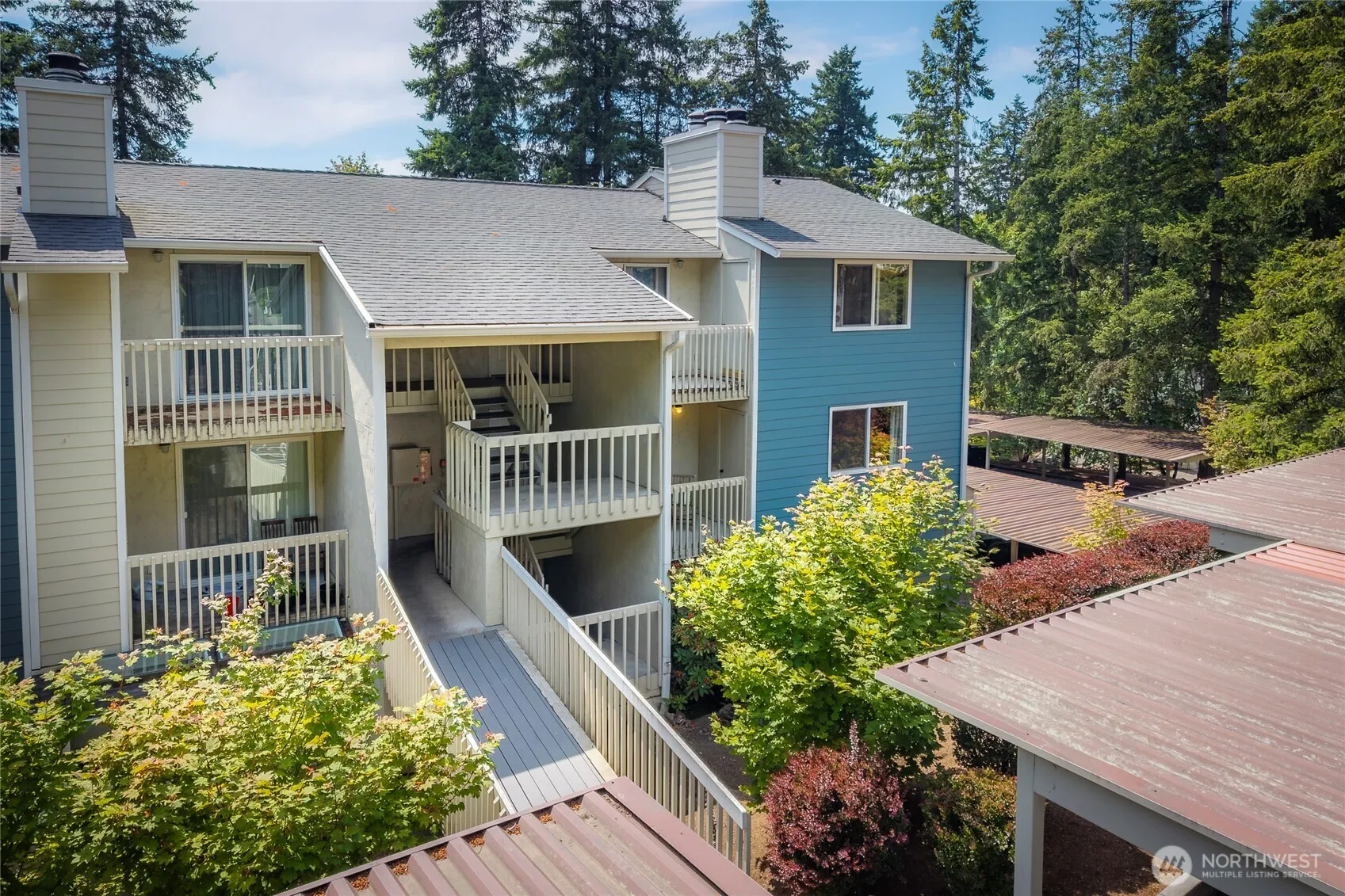 Property photo for 9474 Redmond-woodinville Road Ne, Redmond