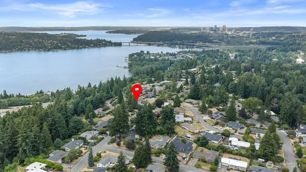 Property photo for 5059 116th Avenue Se, Bellevue photo 5