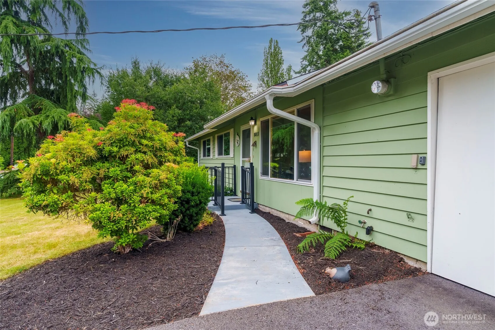 Property photo for 8811 187th Street Ne, Bothell photo 3