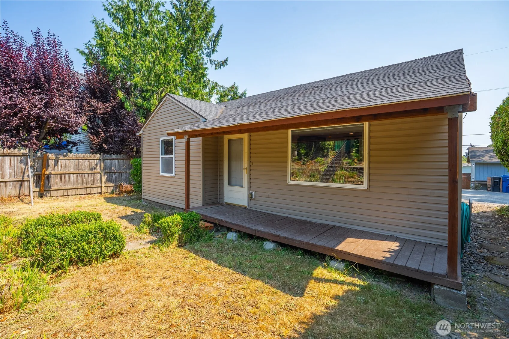 Property photo for 9802 35th Avenue Sw, Seattle photo 3