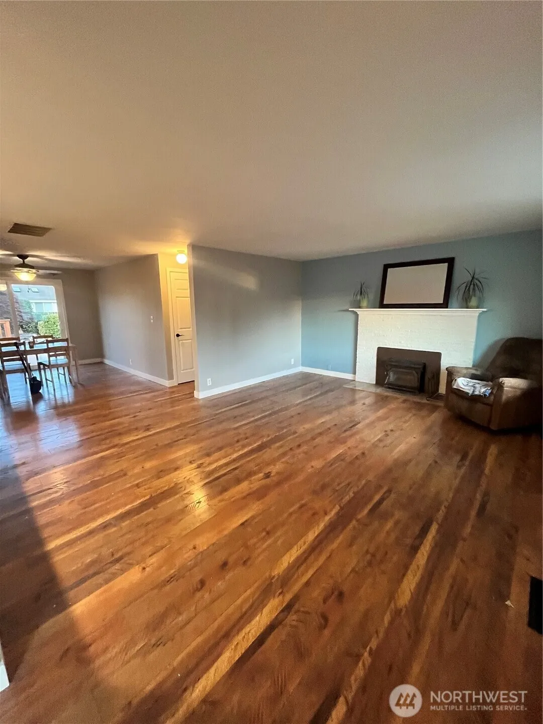 Property photo for 1821 N Bennett Street, Tacoma photo 3