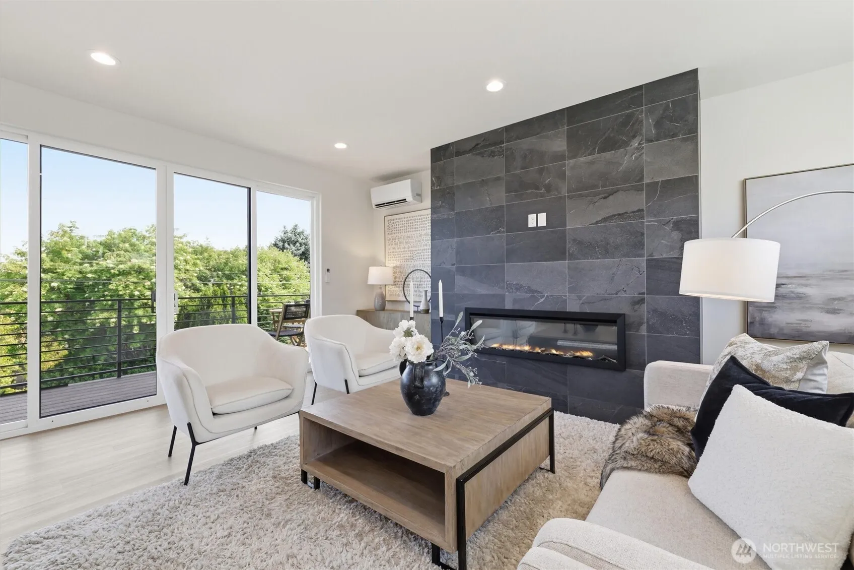 Property photo for 2613 Nw 87th Street, Seattle photo 4