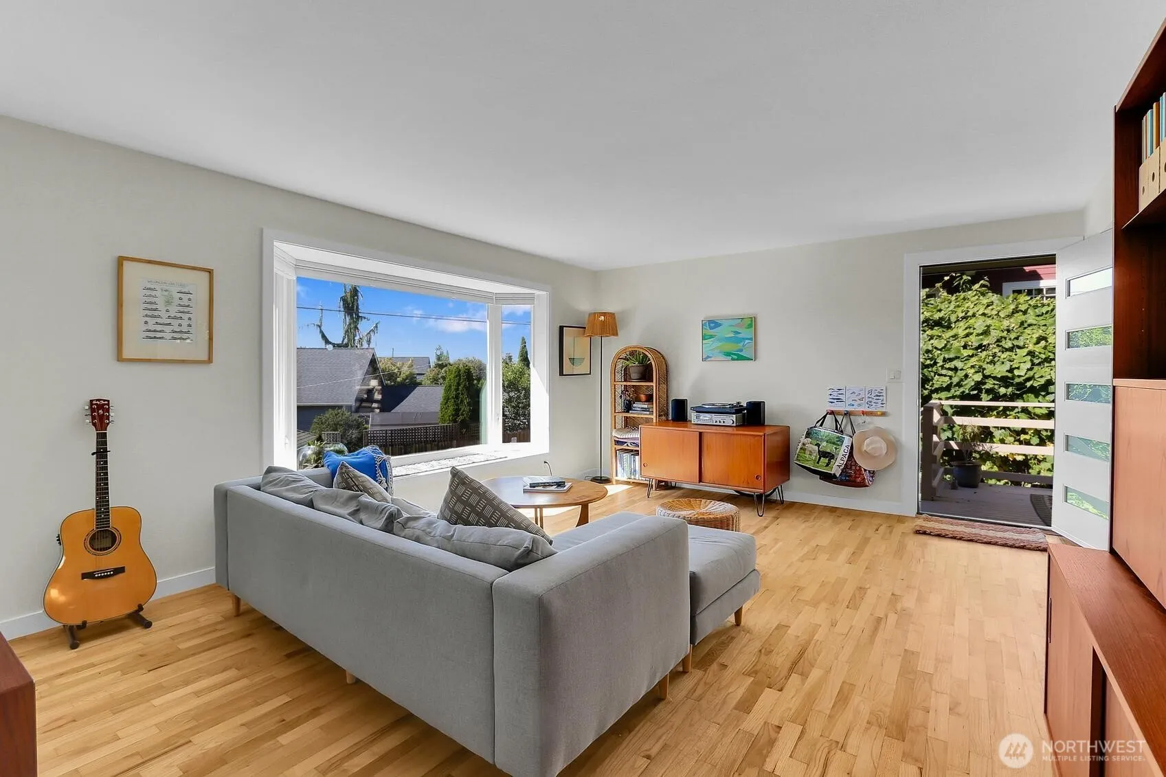 Property photo for 5625 Sw Teig Place, Seattle photo 4