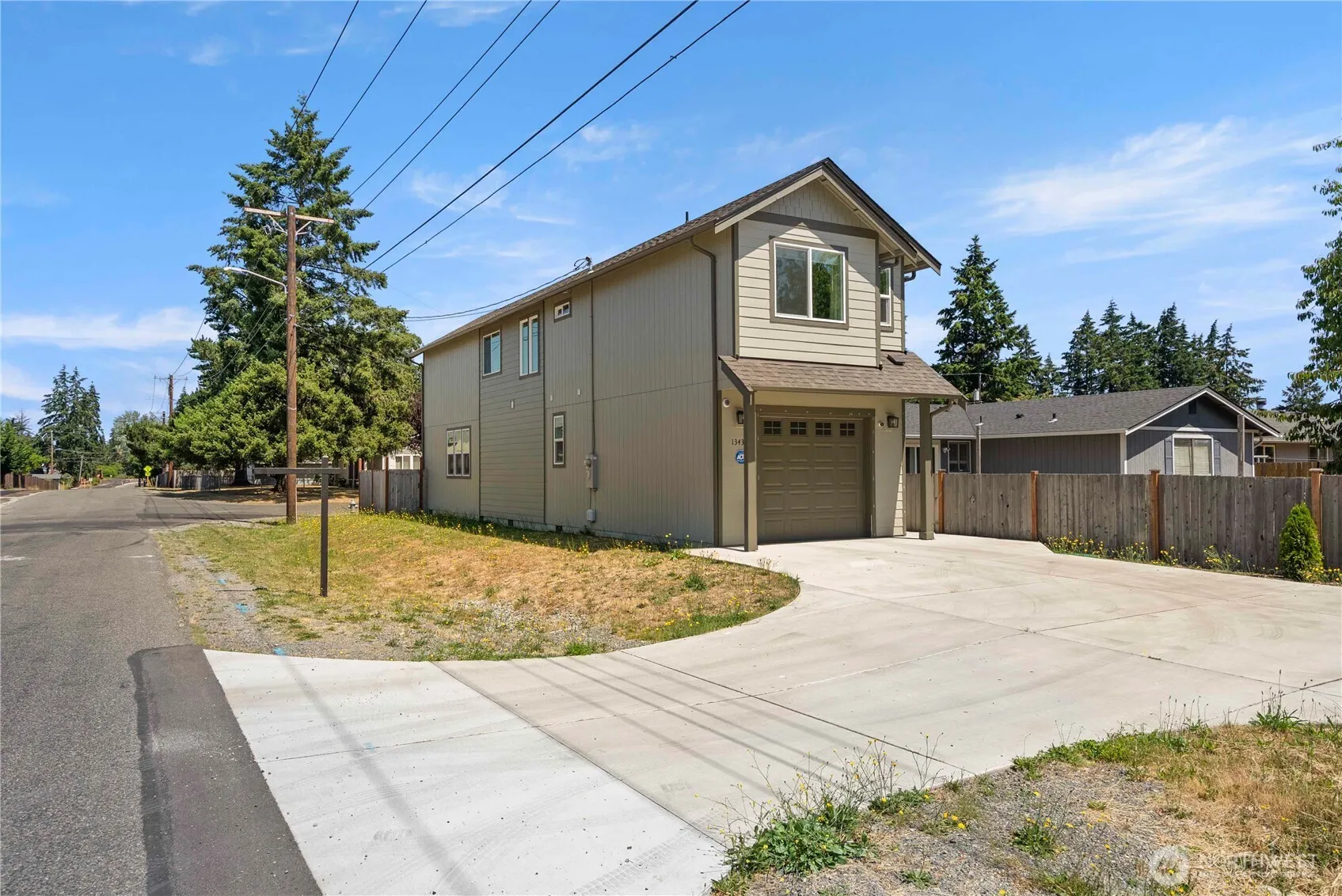 Property photo for 13439 8th Avenue Ct S, Tacoma photo 2