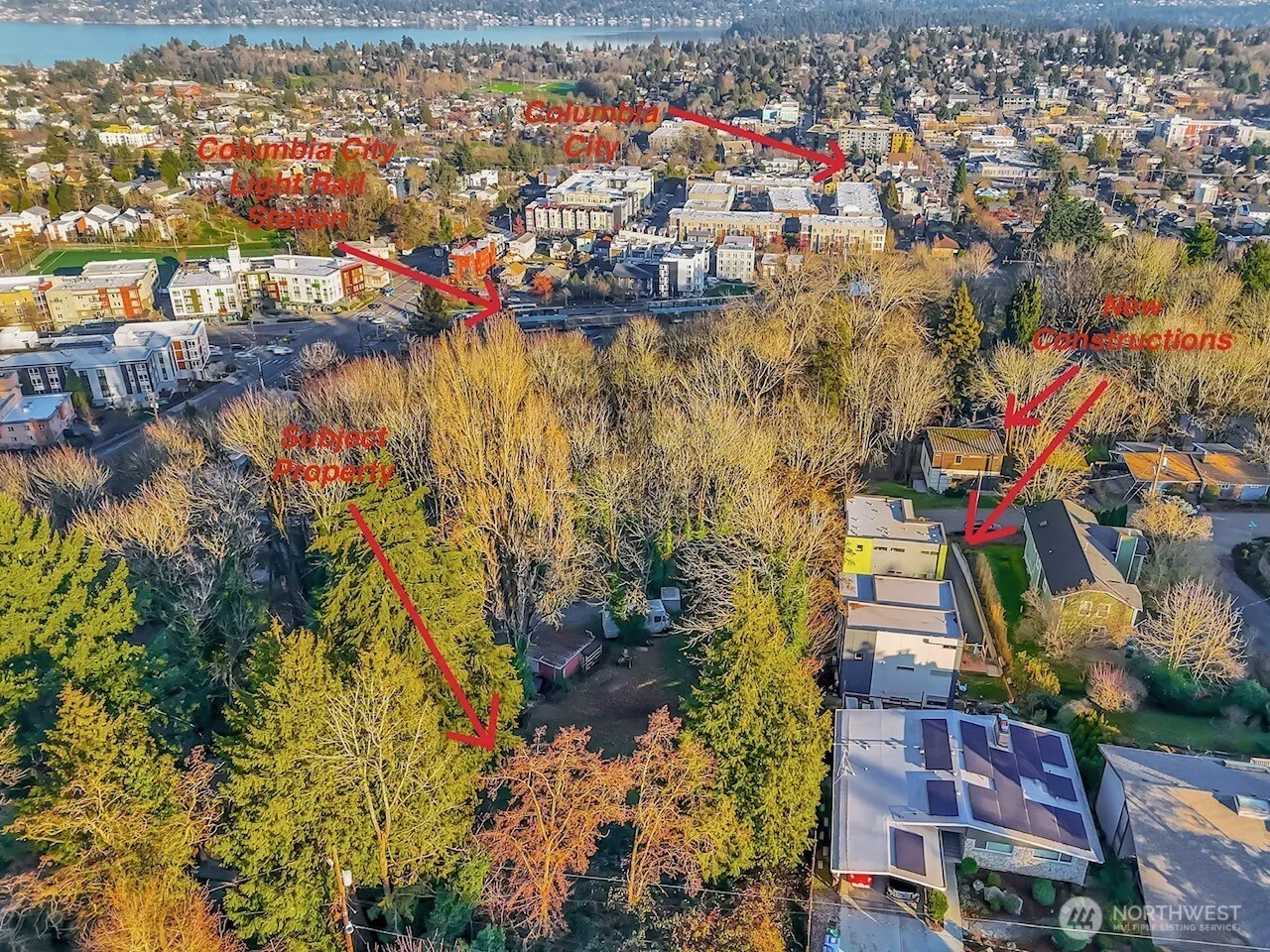 Property photo for 47 Xx Mount View Drive S, Seattle photo 3