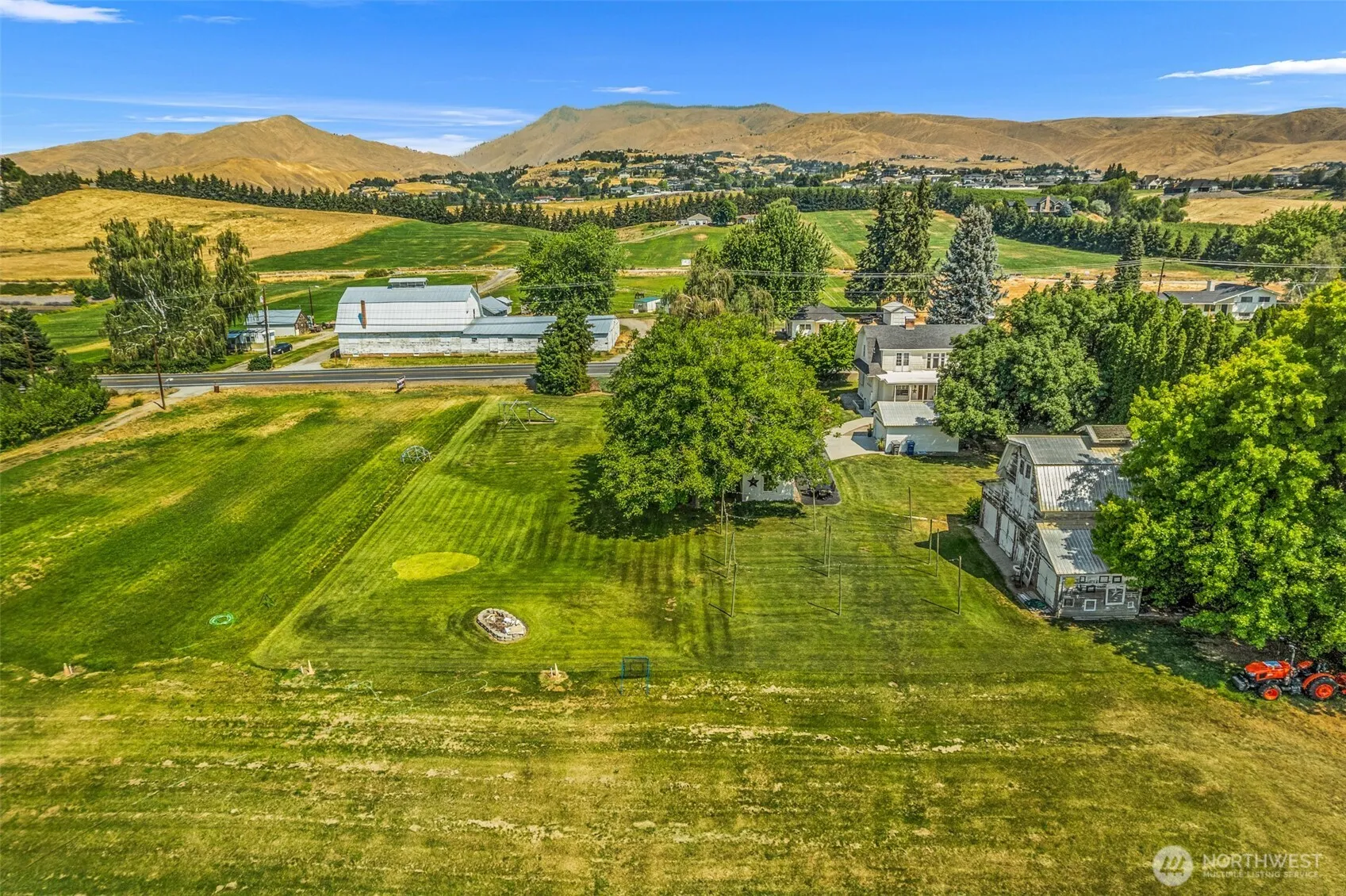 Property photo for 1105 Easy Street, Wenatchee photo 4