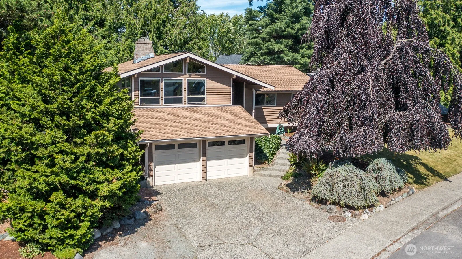 Property photo for 2301 Monica Drive, Mount Vernon