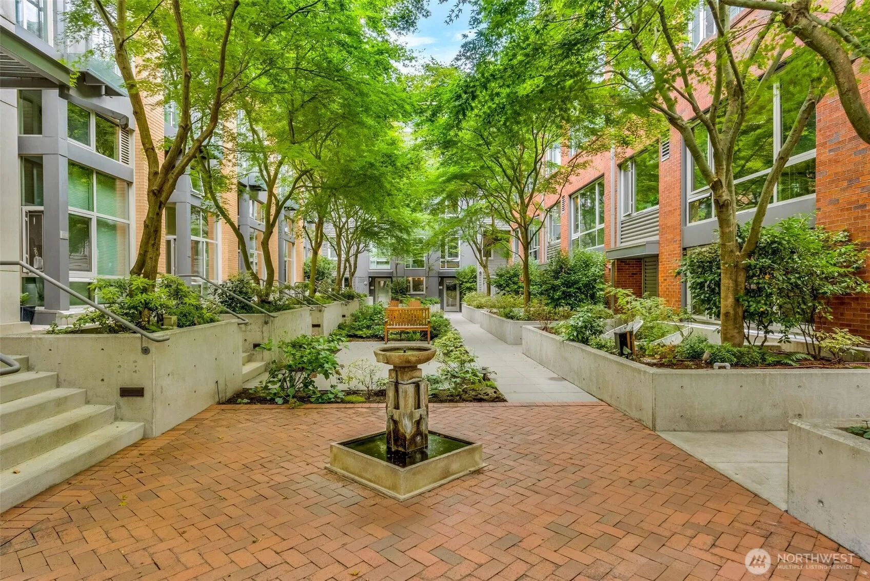 Property photo for 530 Broadway E #130, Seattle photo 2