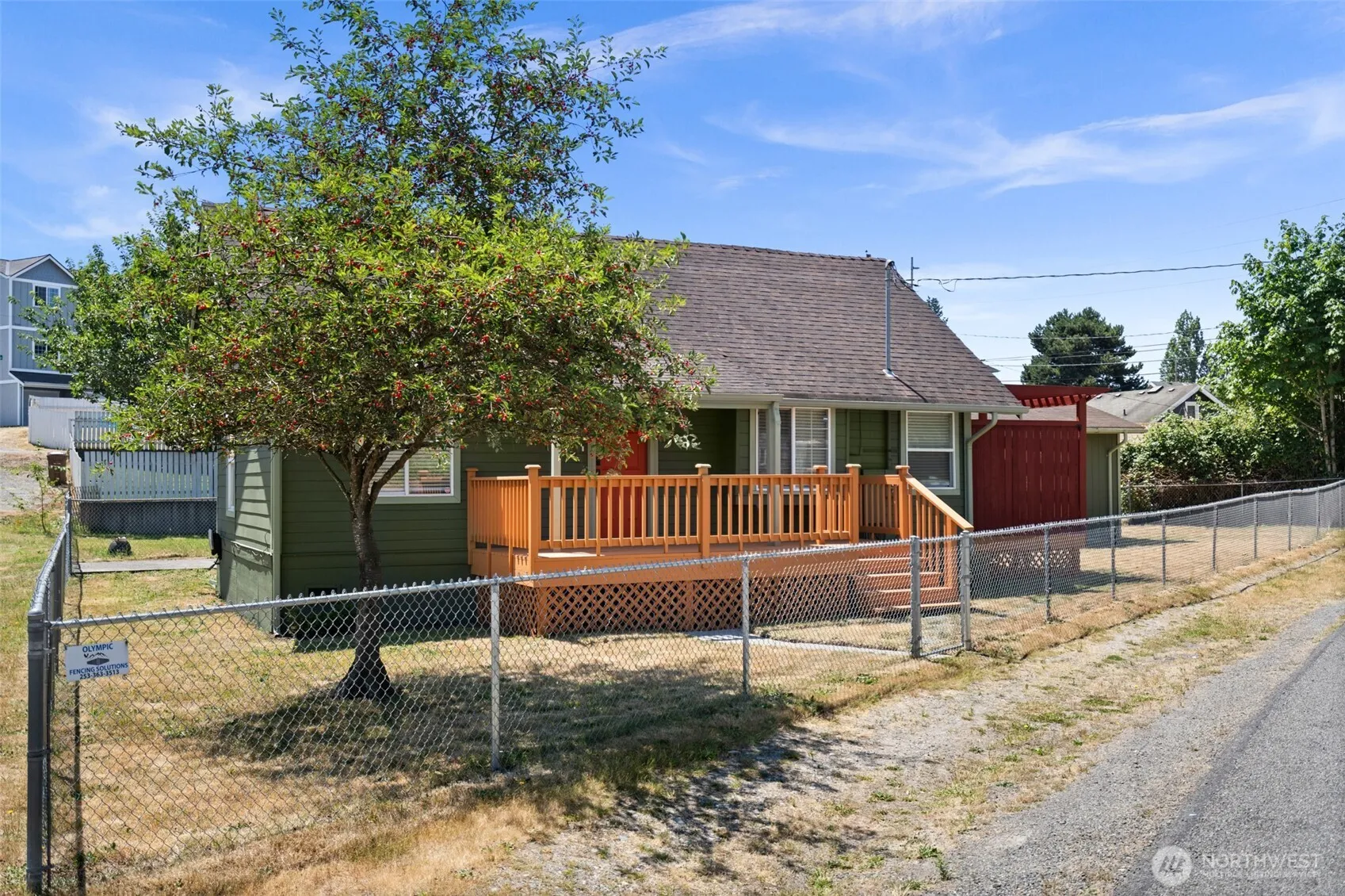 Property photo for 3004 S Warner Street, Tacoma photo 2
