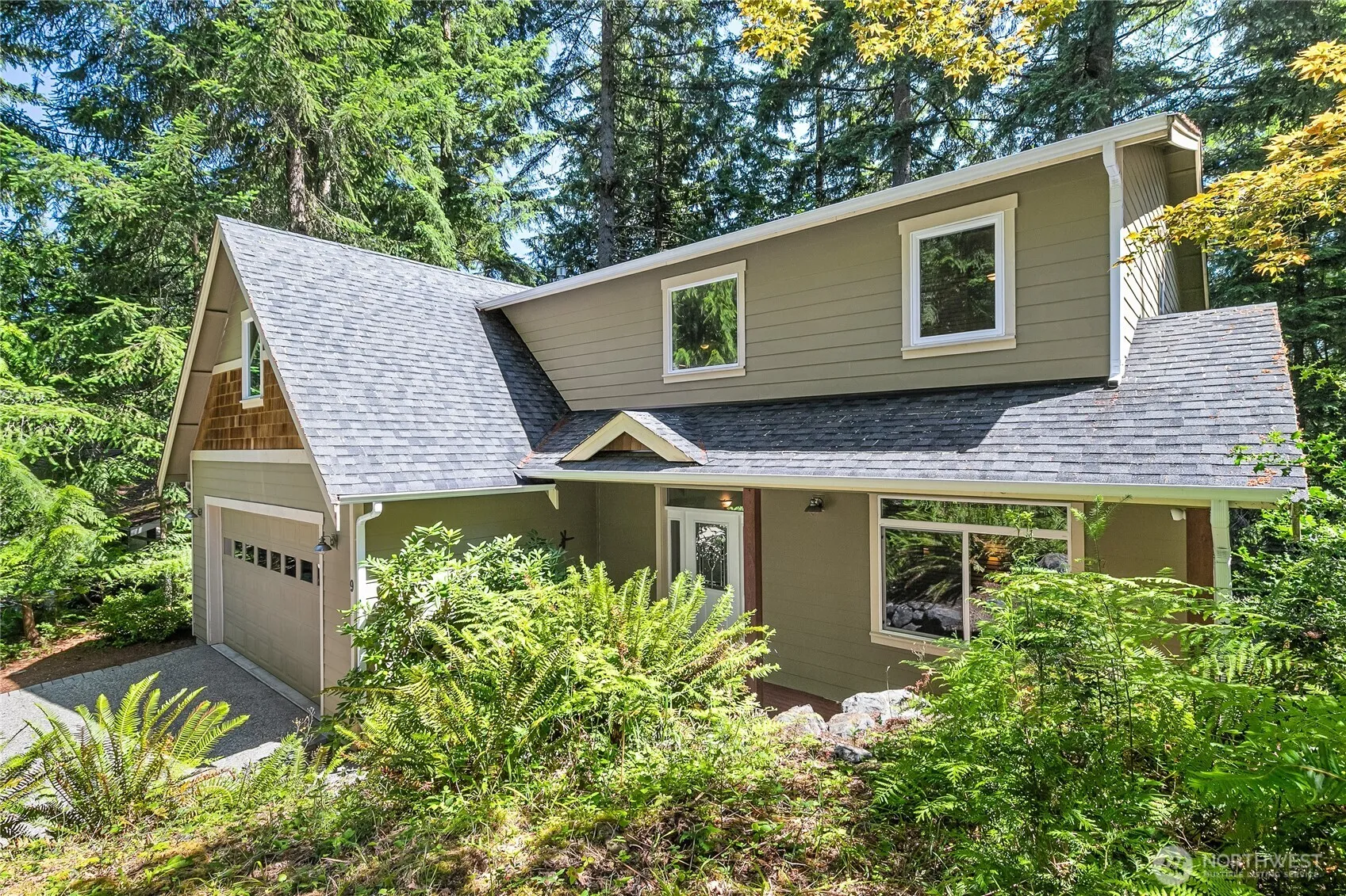Property photo for 9 Jasper Ridge Lane, Bellingham photo 3